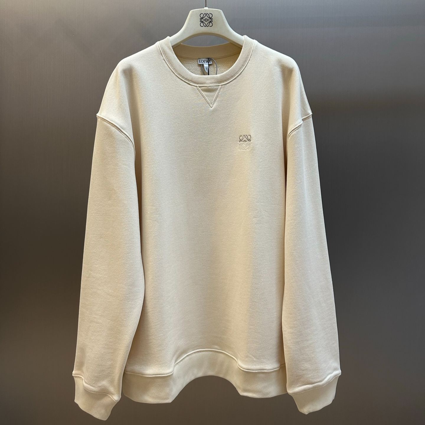LOEWE Sweatshirt in cotton Beige (H526Y24X87）