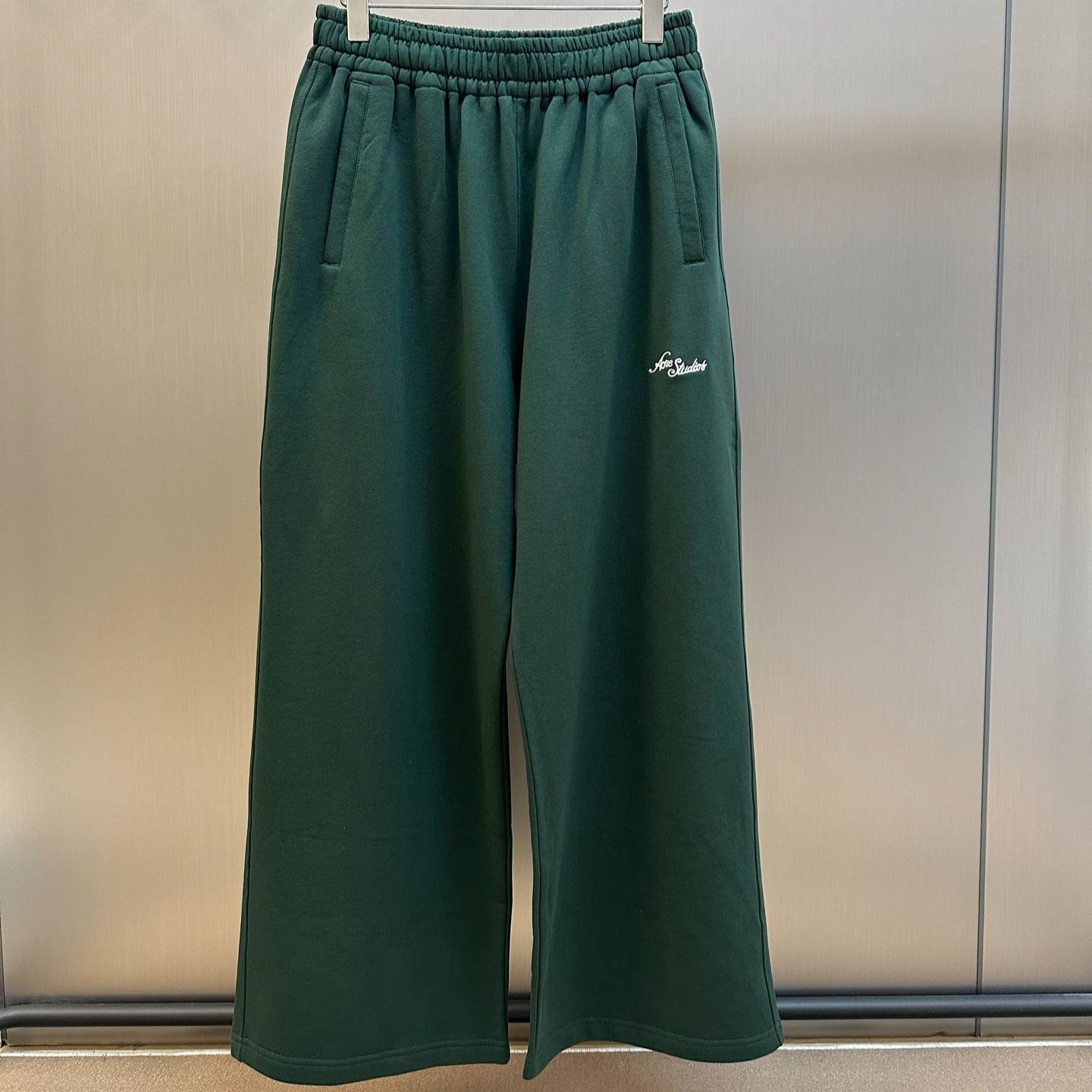 Acne Studios Logo Fleece Sweatpants (CK0149-833）