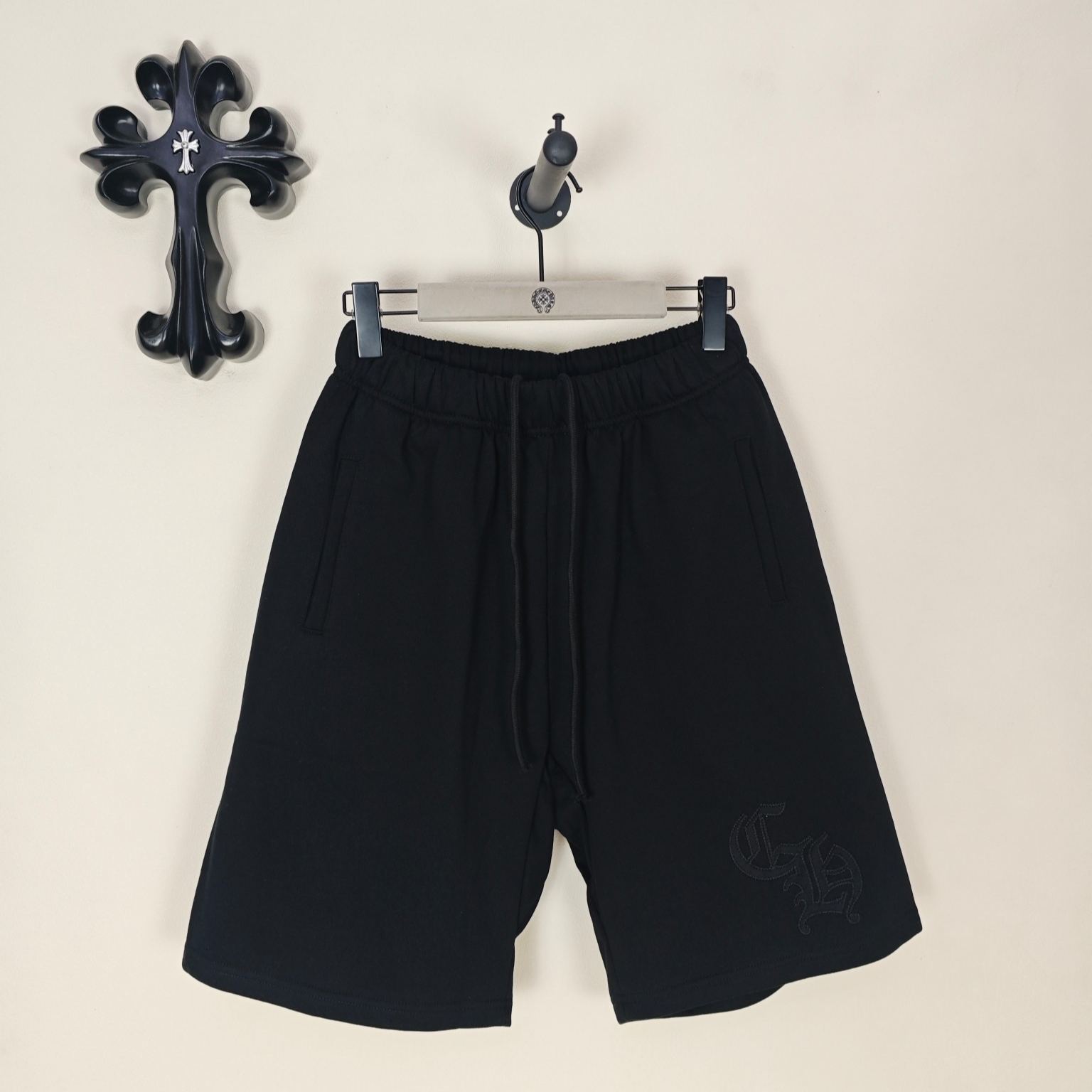 Chrome Hearts 711 Nylon CH Sweatshorts 'Grey' (01383 1SS2505CH7NCS）