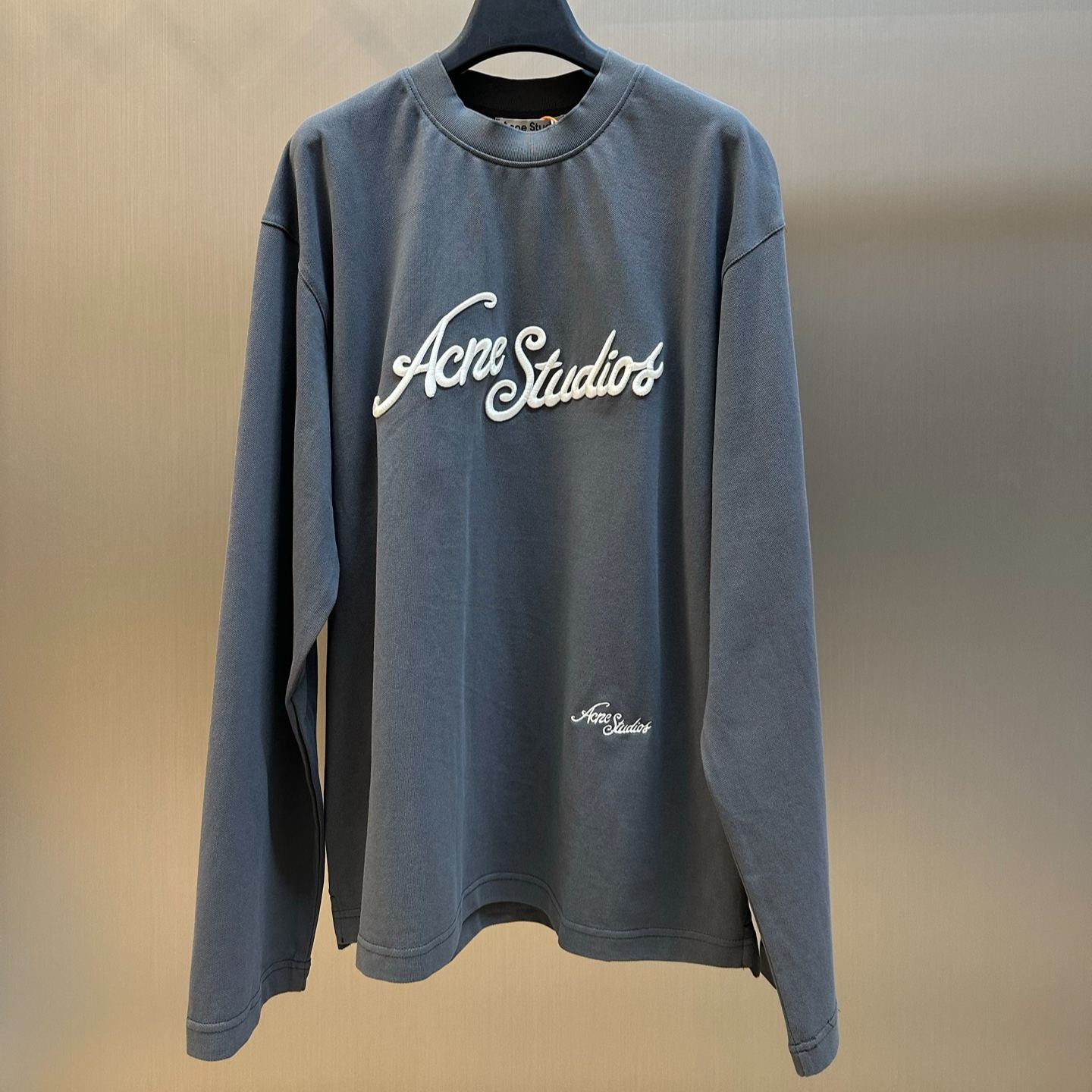 Acne Studios Logo Crewneck Top (FN-UX-TSHI000127）
