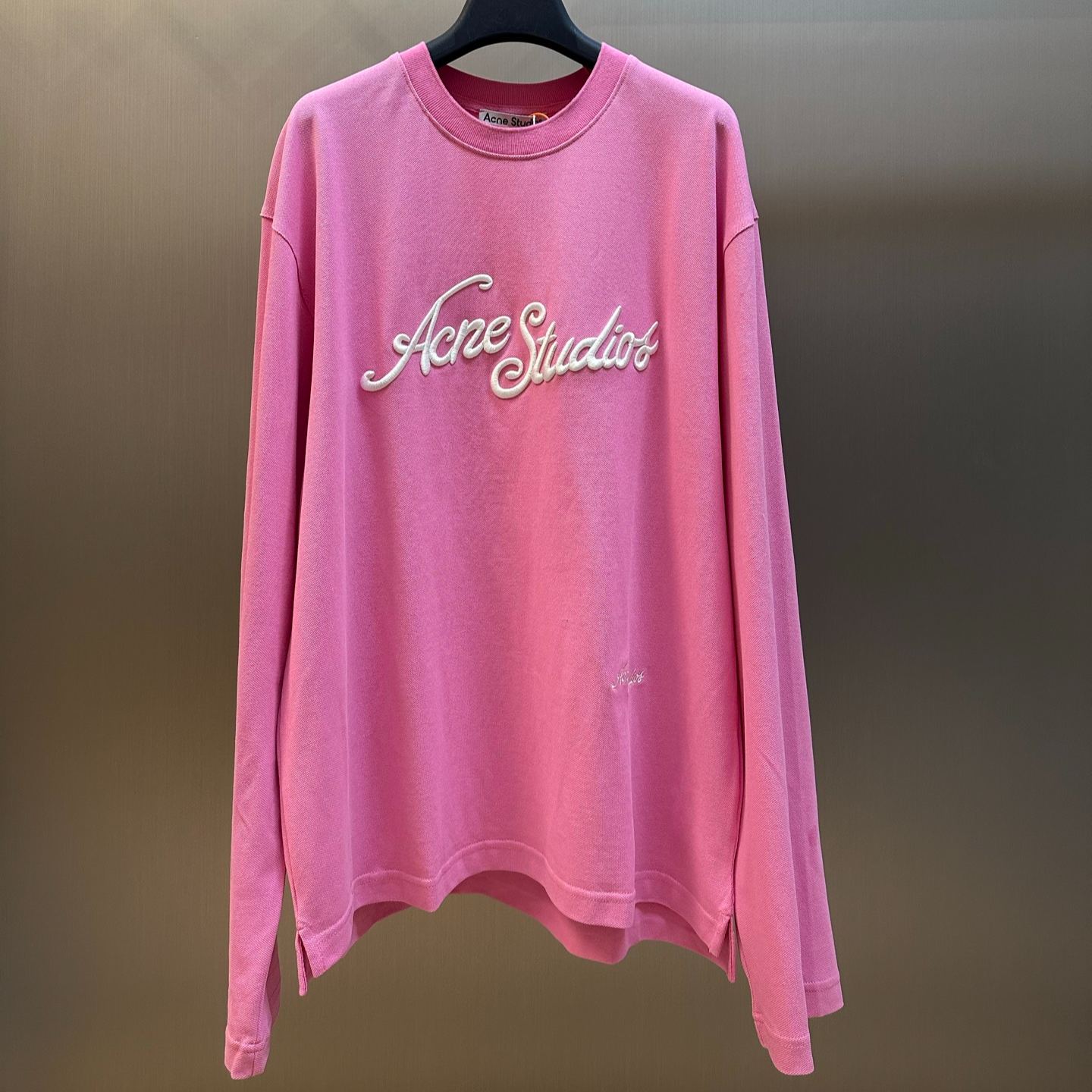 Acne Studios Logo Crewneck Top (FN-UX-TSHI000127）