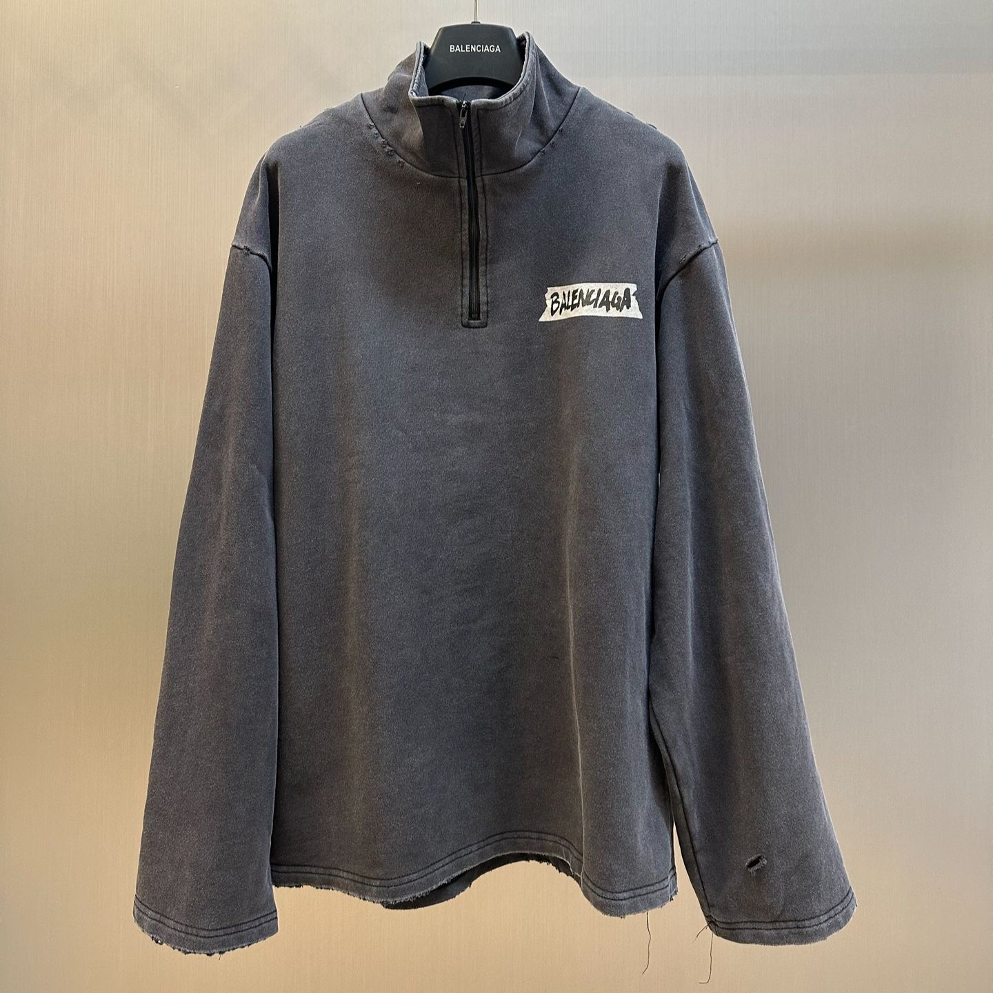 Balenciaga BLACK Sweatshirt with a stand-up collar（850438TTVL71041）