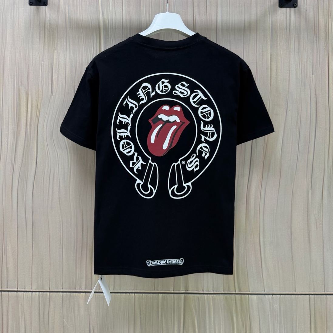 CHROME HEARTS & THE ROLLING STONES Rolling Stones Horseshoe T-Shirt（CH2026733）