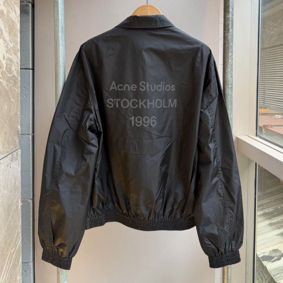 Acne Studios Logo Technical Jacket (FN-MN-OUTW001277）