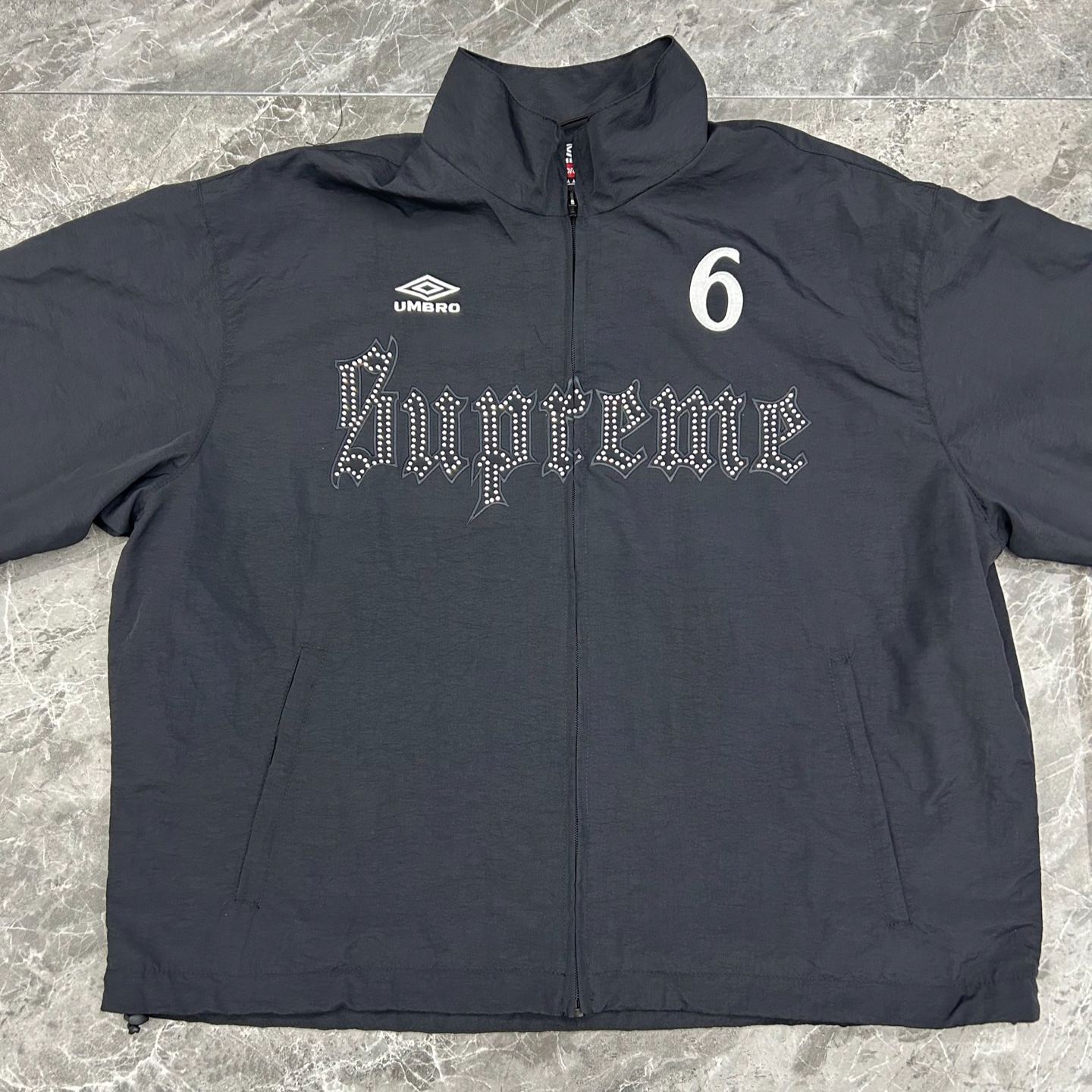 Supreme x Umbro Rhinestone Track Jacket "Black"（SUP-SS26-331）