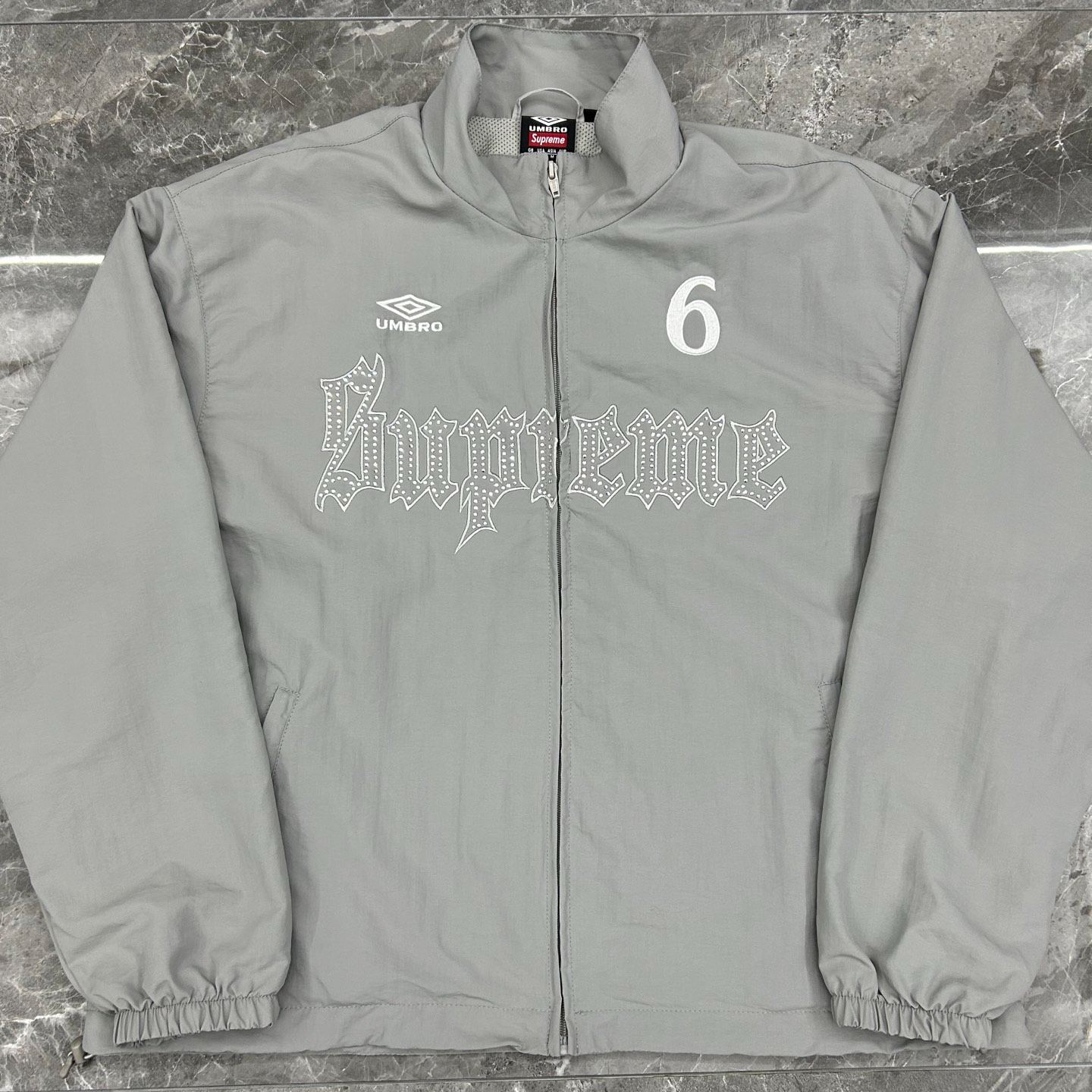 Supreme x Umbro Rhinestone Track Jacket "Black"（SUP-SS26-331）