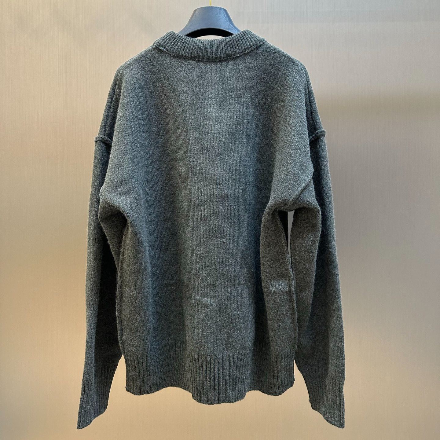 AMI Paris wool Ami De Coeur crewneck sweater（UKS838.018.151）