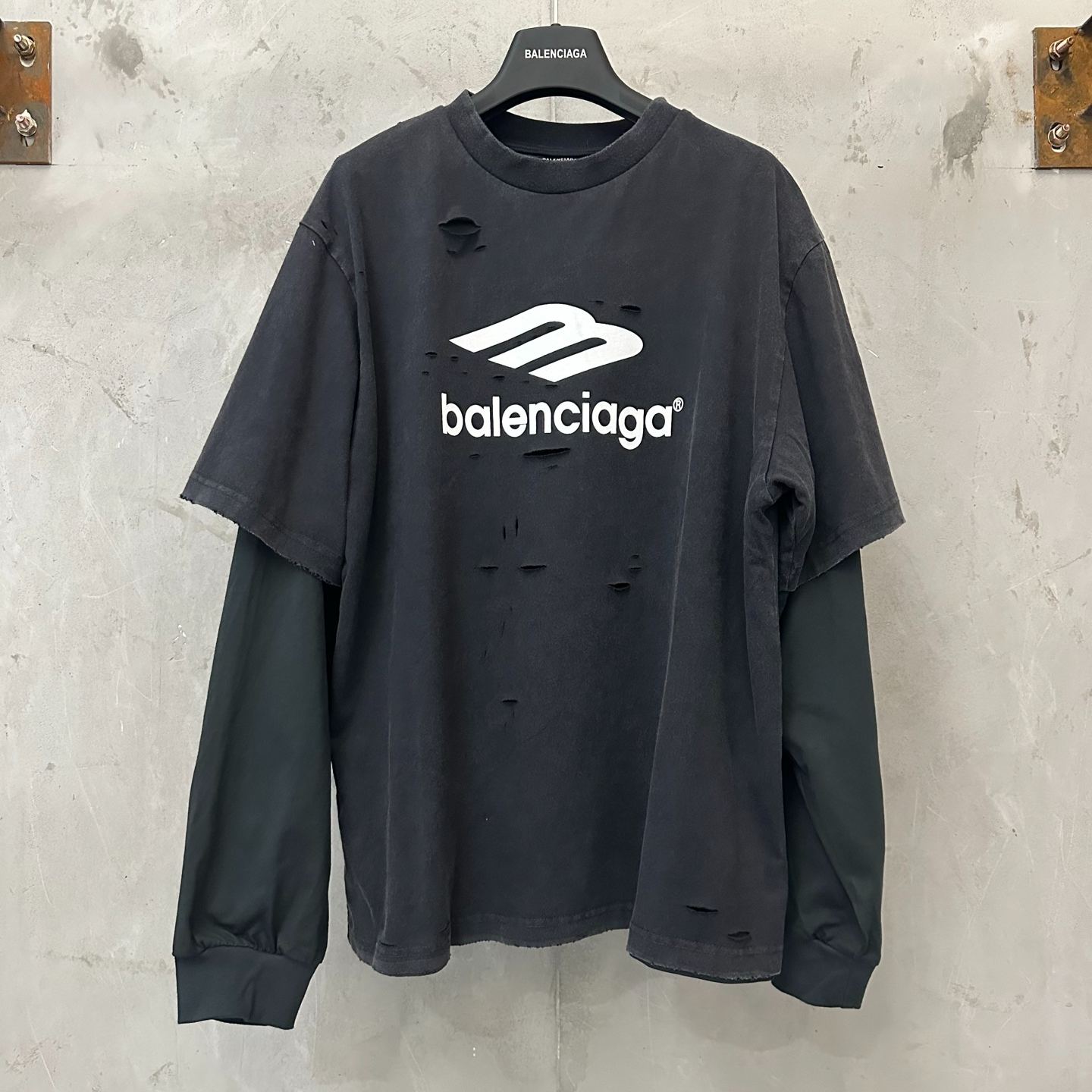 BALENCIAGA Men's 3b Sport Icon Layered T-shirt Medium Fit in Black（818595TRVG89756）