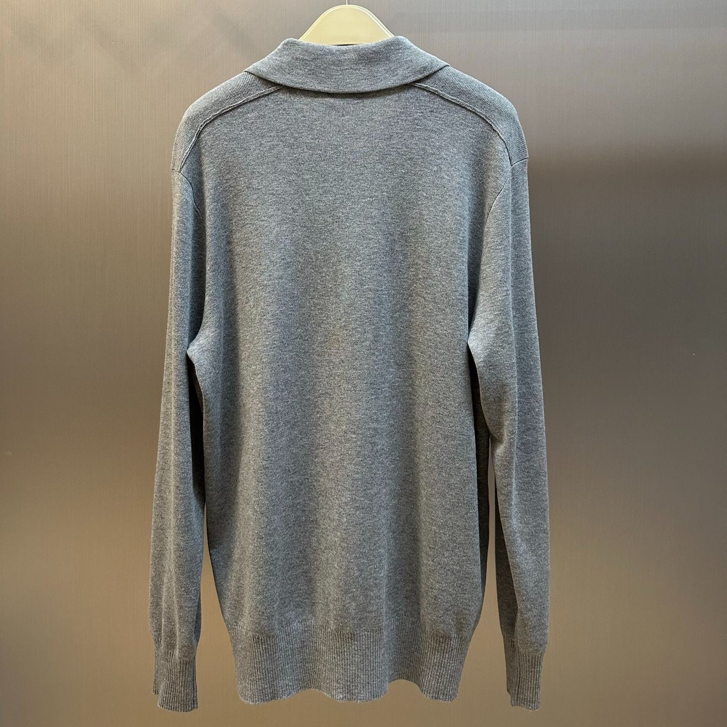 Burberry wool cardigan（81271311)