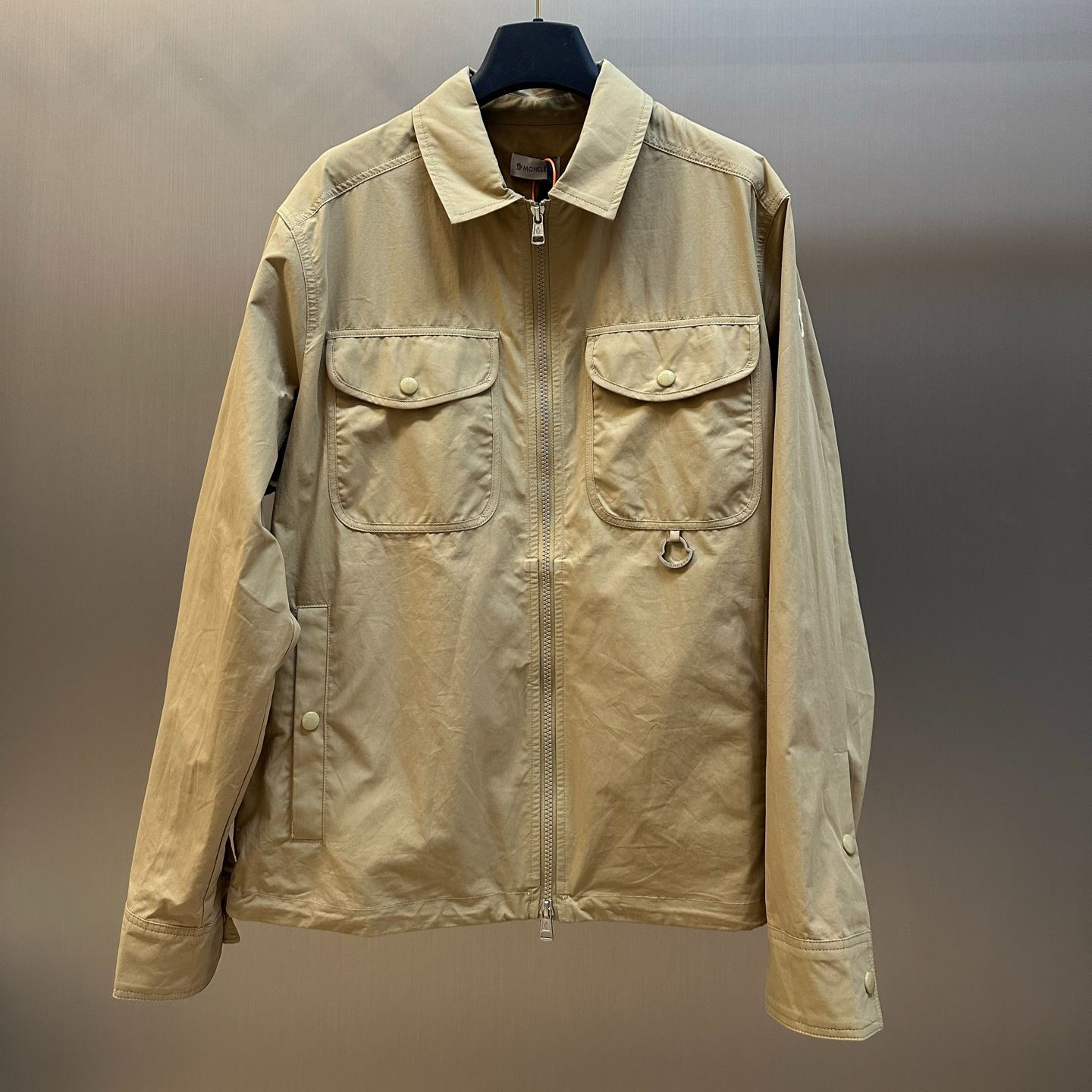 MONCLER Cotton Poplin Long Sleeve Zip-Up Shirt Jacket（L10912F00027599C3224）