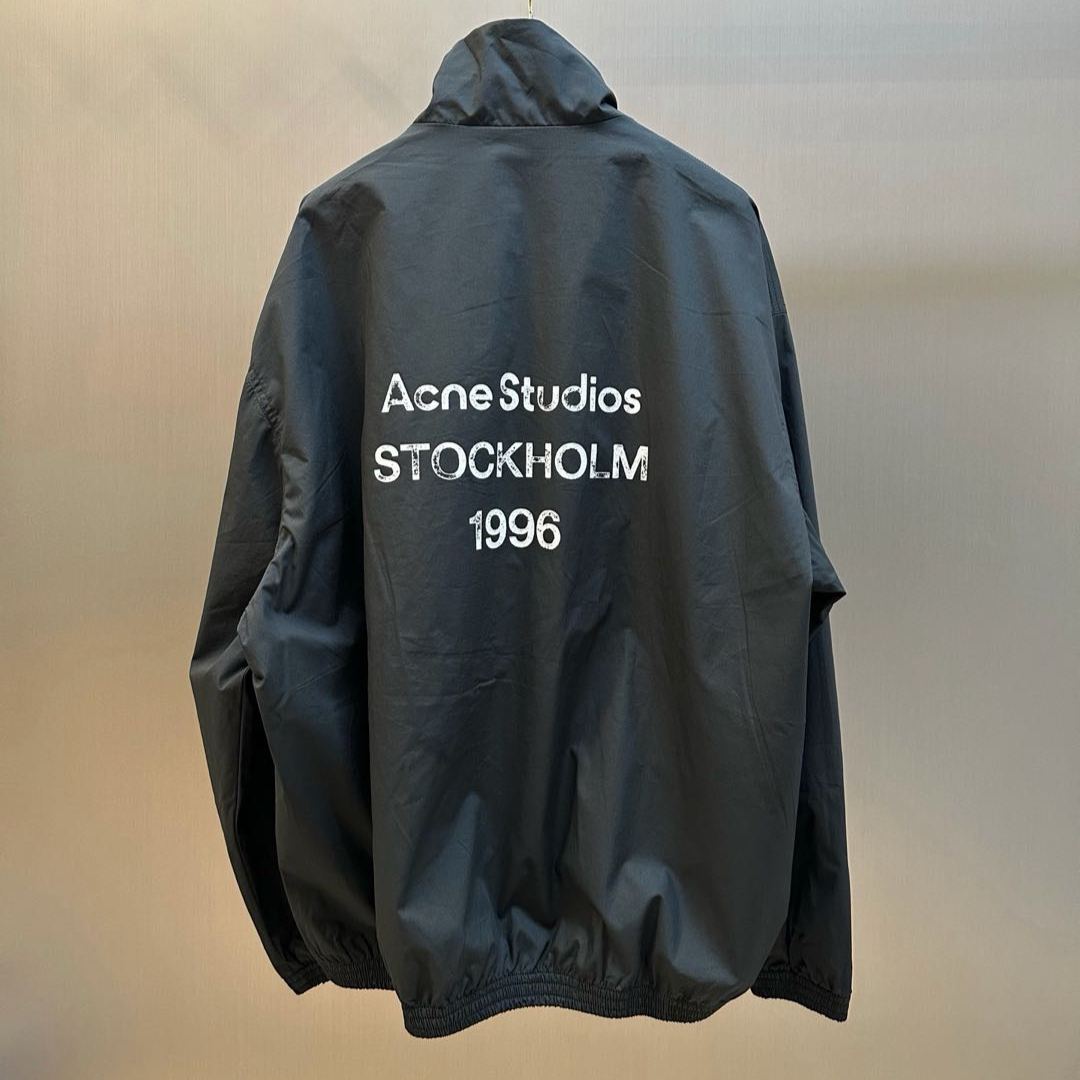 Acne Studios Logo zip-up jacket (B90791-900）