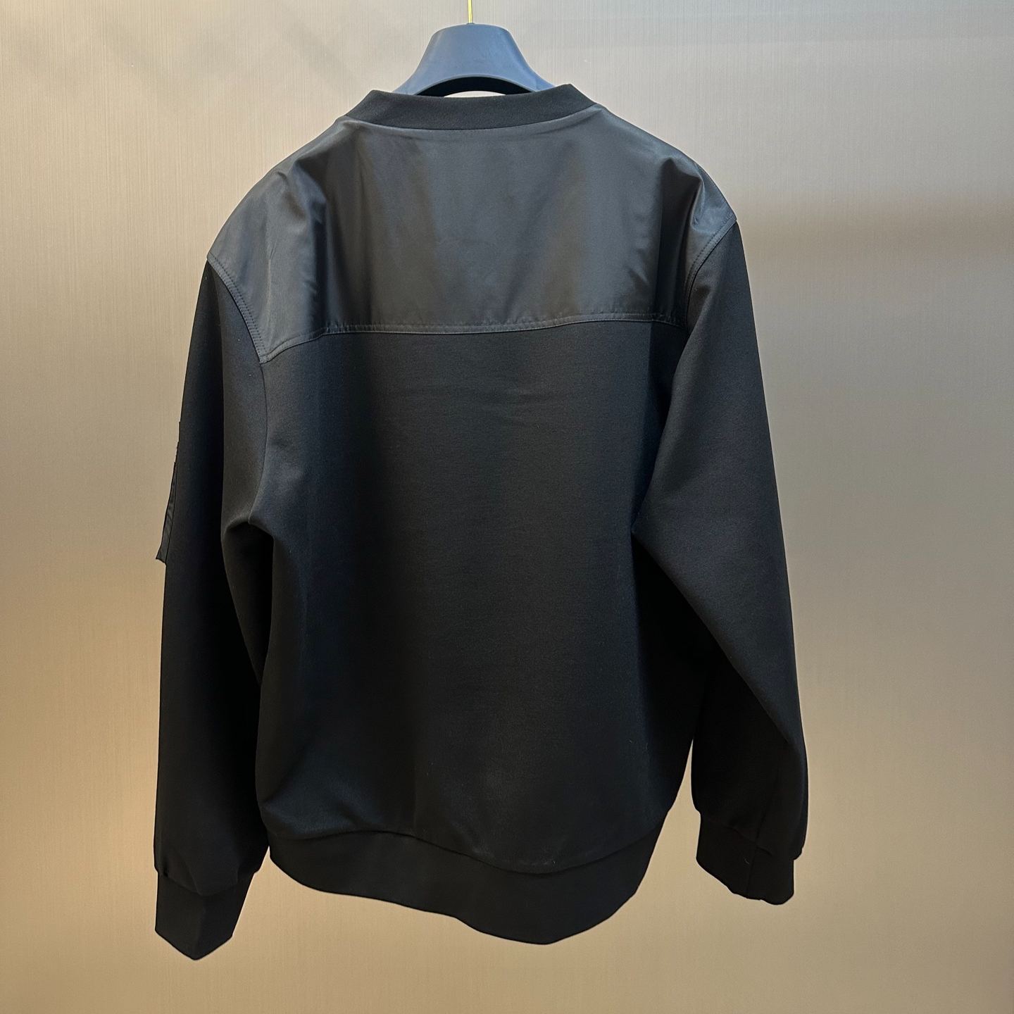 PRADA Cotton x Recycled Nylon Sweatshirt  (UJL03C_11JE_F0806_S_OOO）