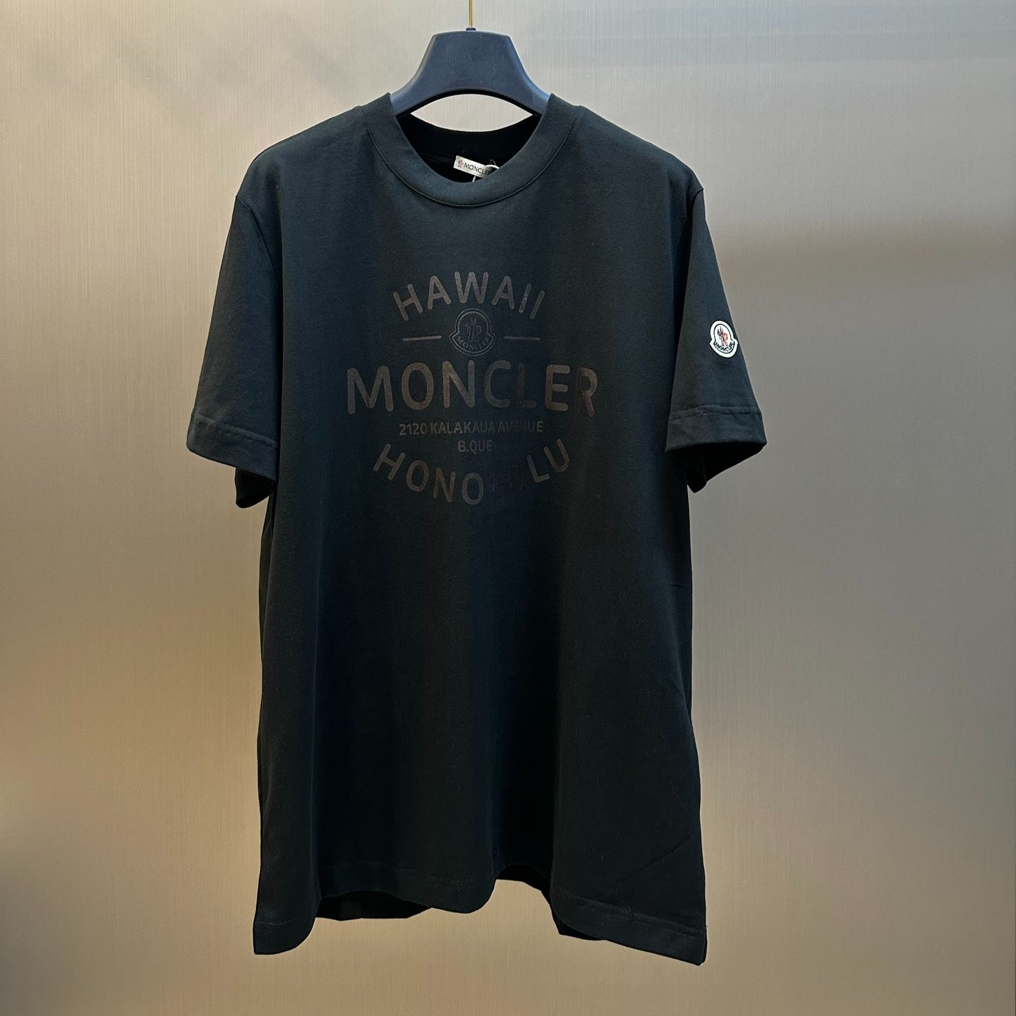 MONCLER HAWAII Logo Short-Sleeve T-Shirt（2889900000129338）