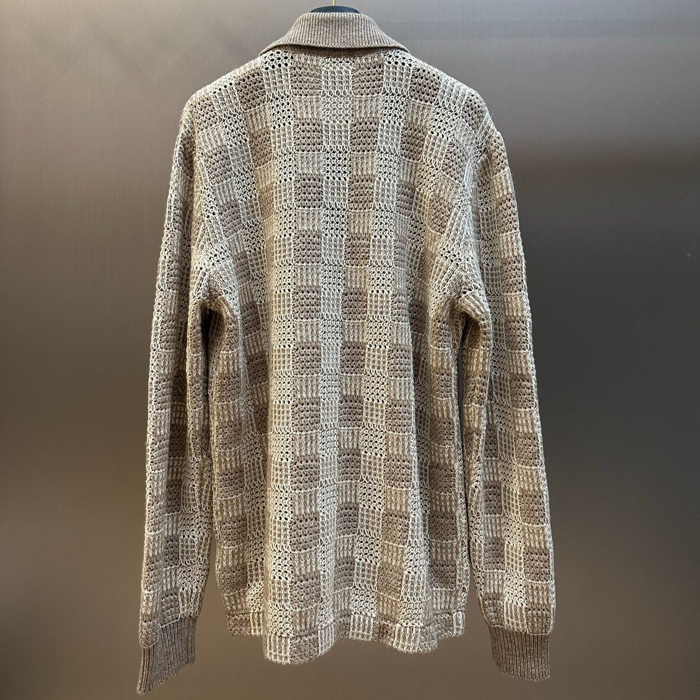 Louis Vuitton Tweed Jacquard Check Cardigan（1AKOA0）