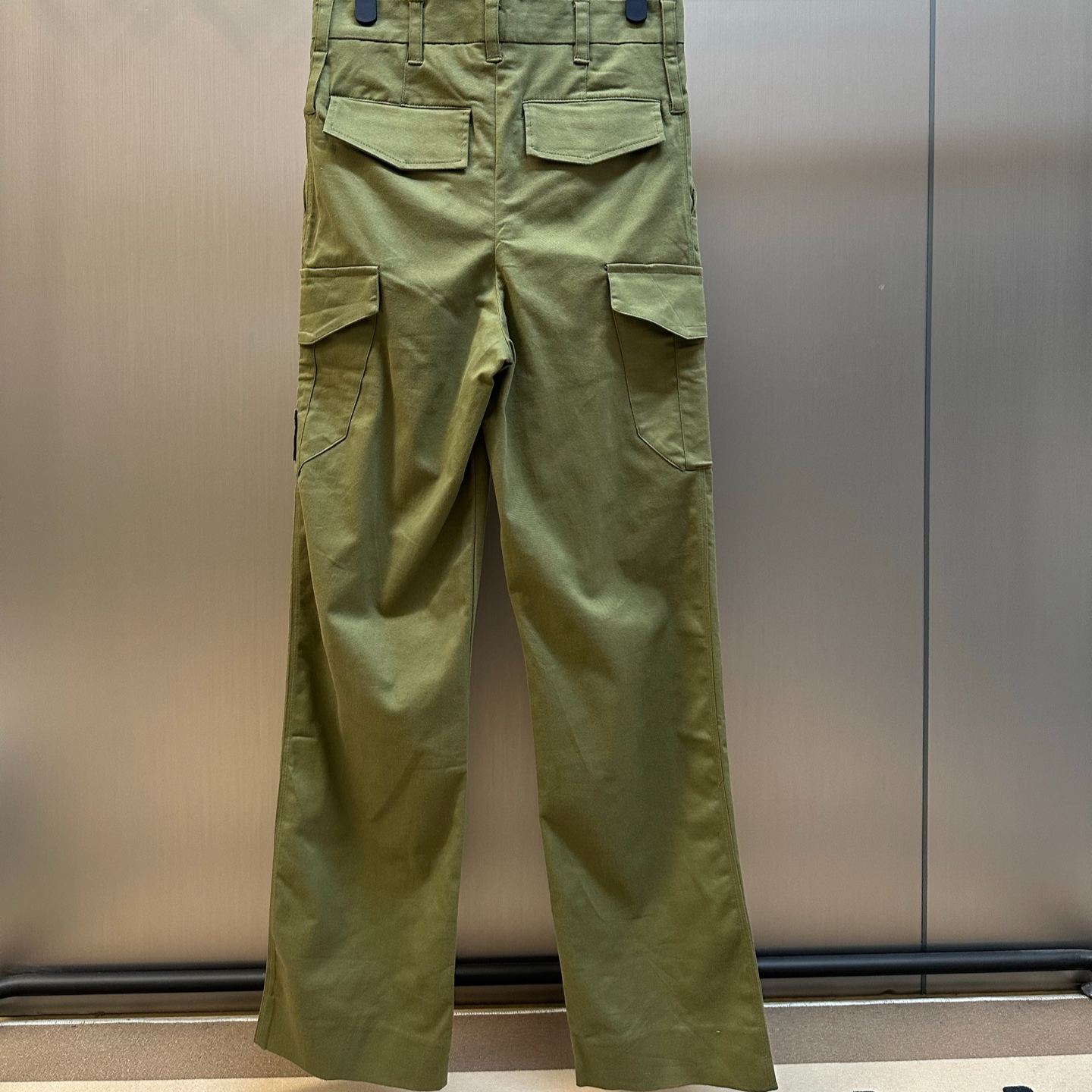 Louis Vuitton Army Green Cargo Pants（RM252M）