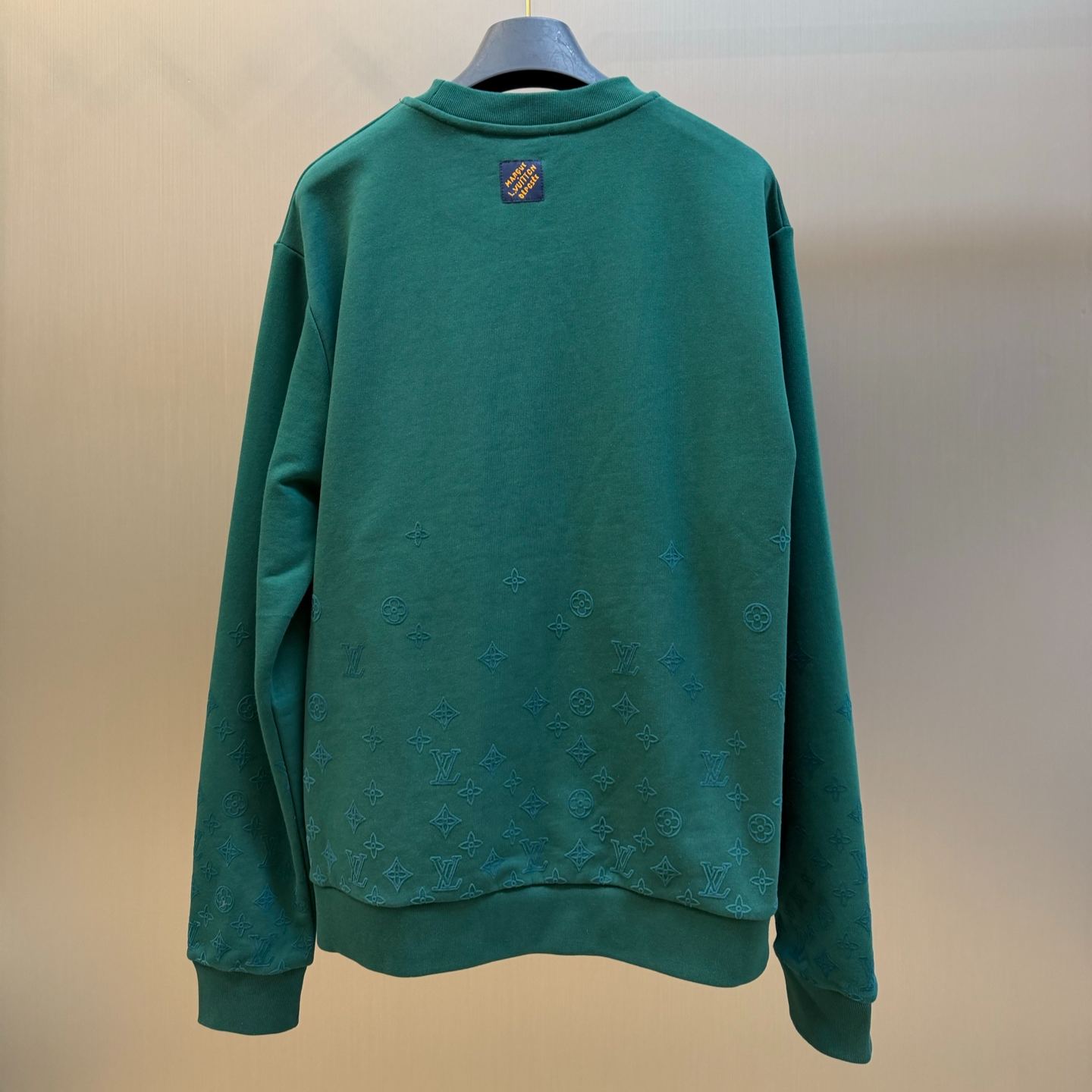 Louis Vuitton Crewneck Sweatshirt with Flocked Gradient Logo Print（1AKLNQ）