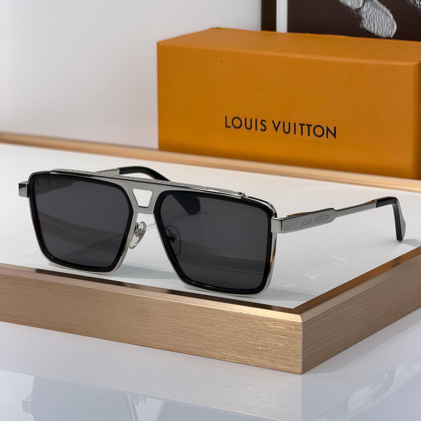 Louis Vuitton 1.1 Evidence Metal Square Sunglasses（多色） (Z1584U)