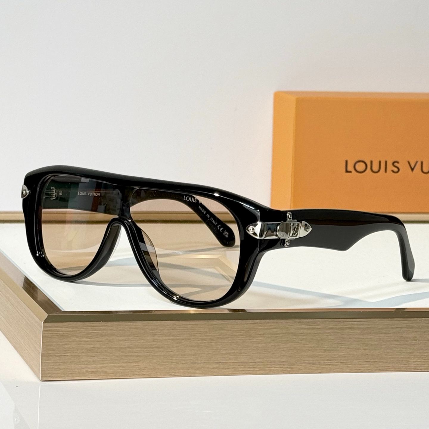 Louis Vuitton LV Lock Mask Sunglasses（多色） (Z3516U)