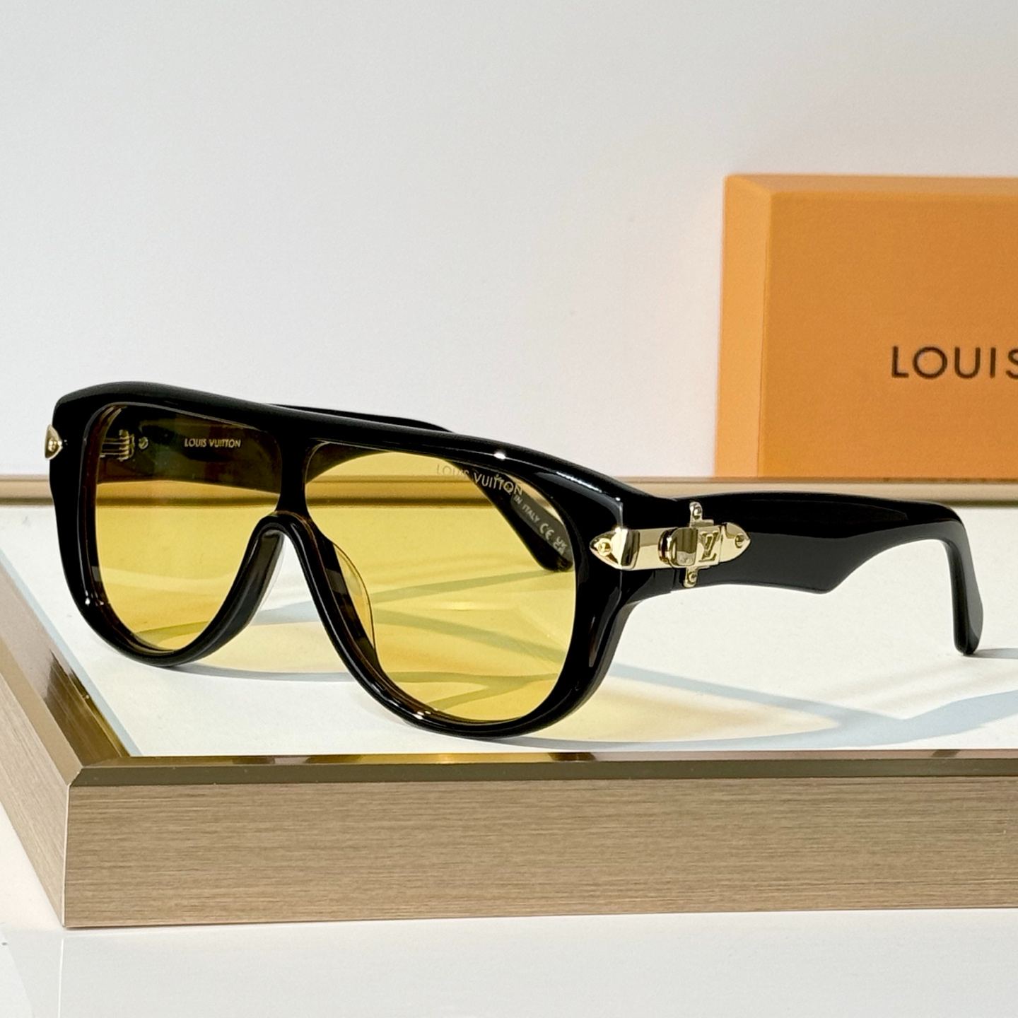 Louis Vuitton LV Lock Mask Sunglasses（多色） (Z3516U)