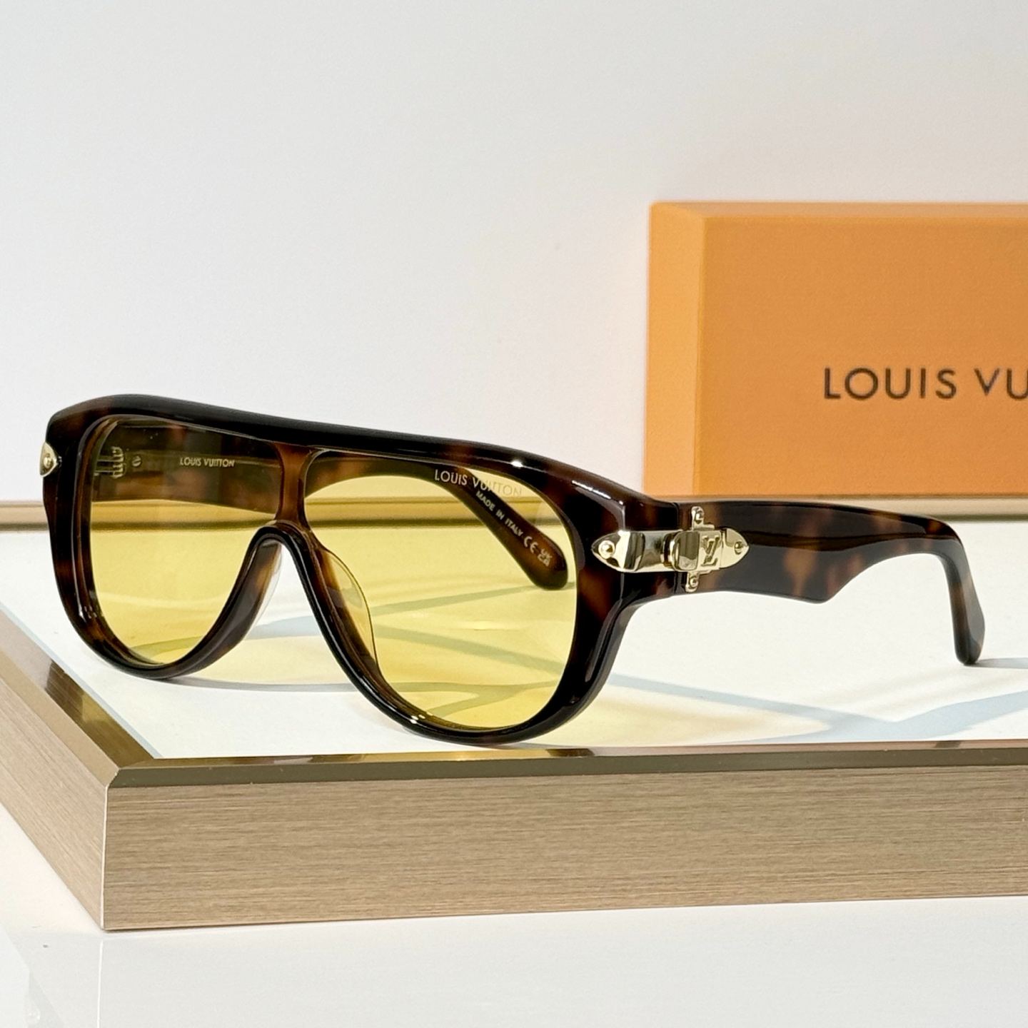 Louis Vuitton LV Lock Mask Sunglasses（多色） (Z3516U)