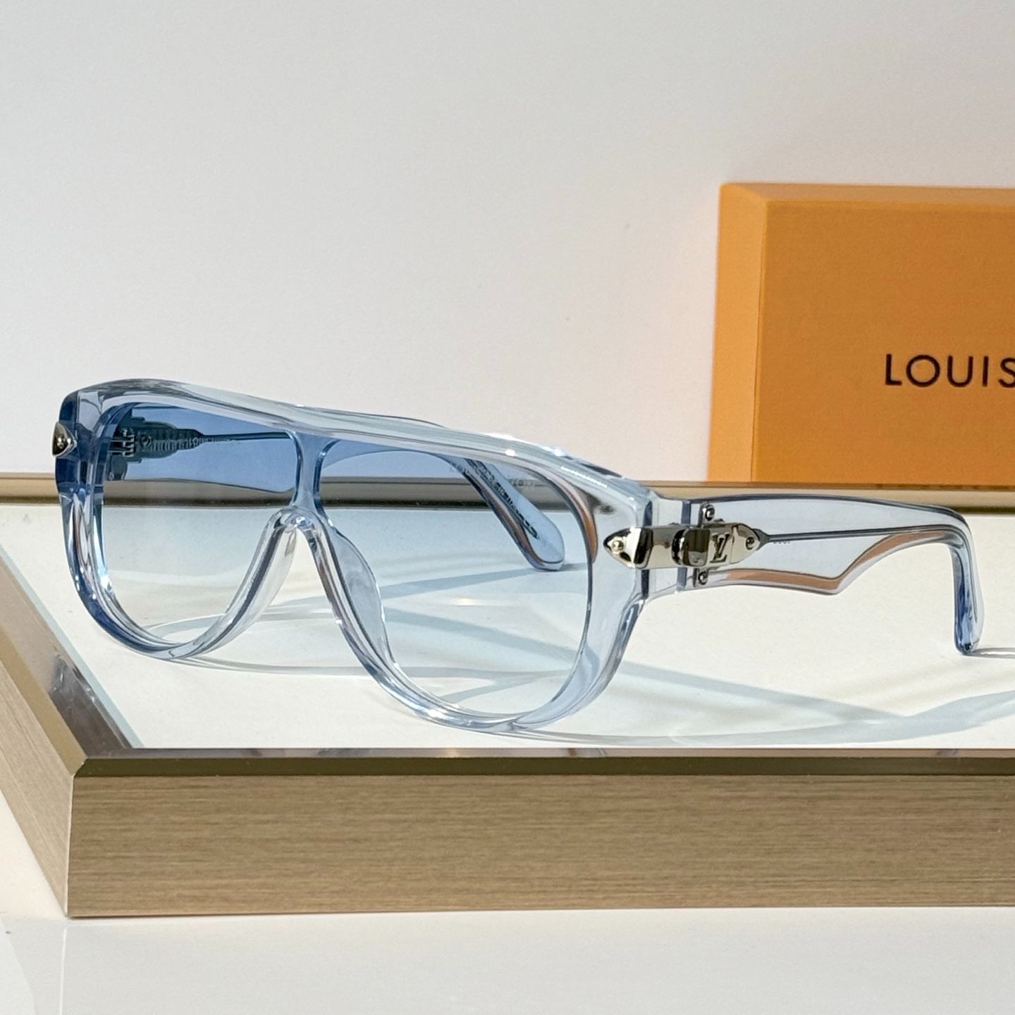 Louis Vuitton LV Lock Mask Sunglasses（多色） (Z3516U)