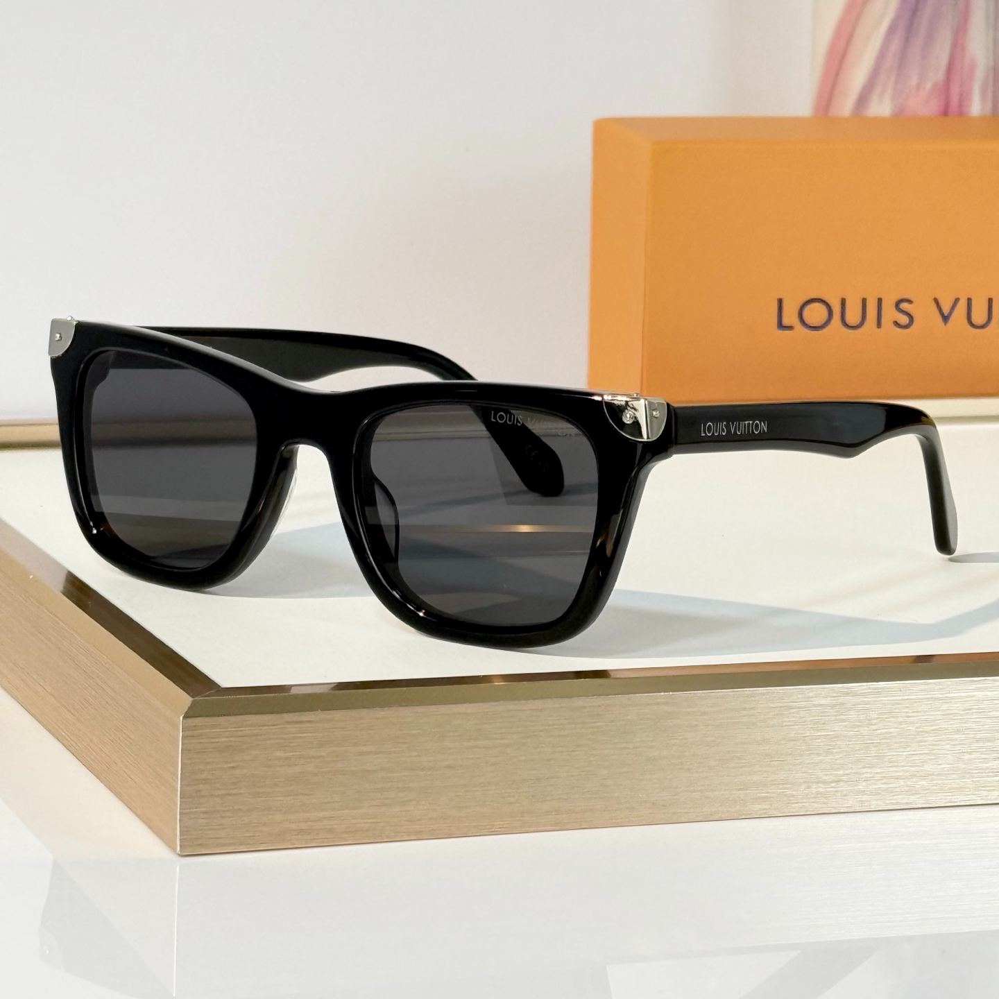 Louis Vuitton LV Heritage Square Sunglasses（多色） (Z3158U)