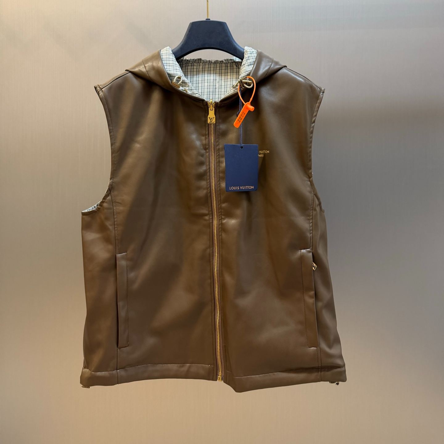 Louis Vuitton Reversible Leather Vest（1AK6VF）