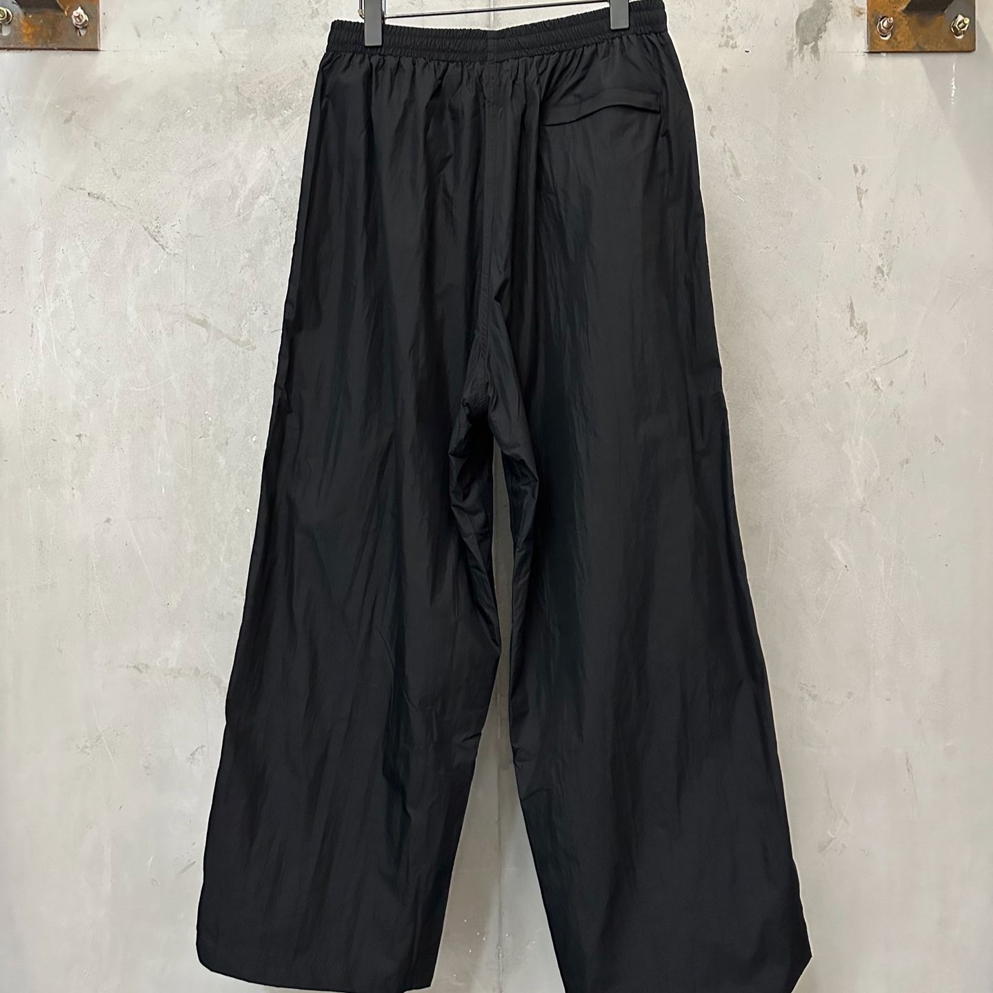 Balenciaga x adidas sweatpants Black（ 712283TNQ220100）
