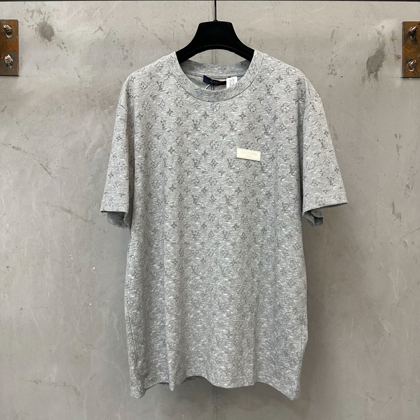 Louis Vuitton Monogram Reflective T-Shirt（1AKOCF）