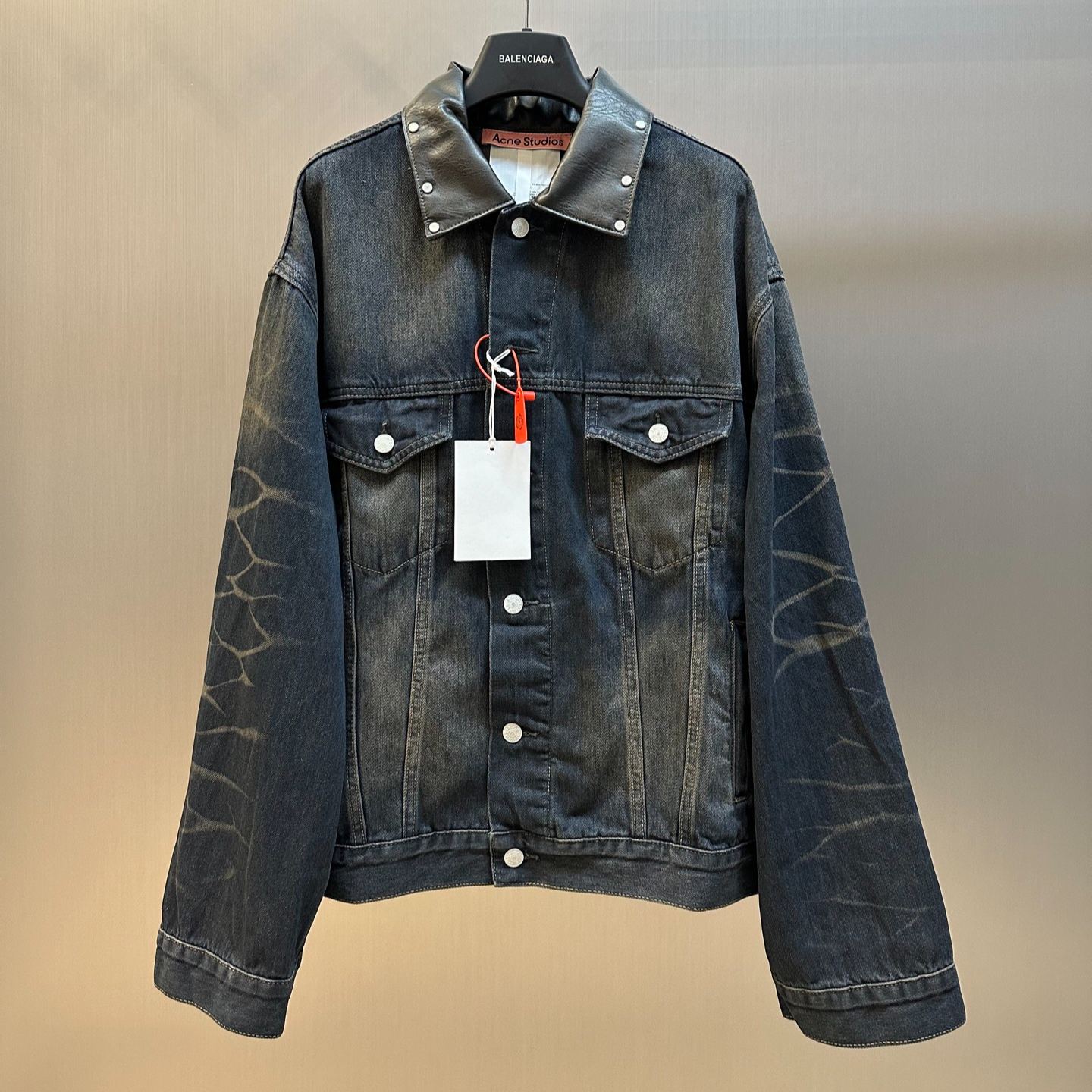 Acne Studios Denim Jacket(FN-UX-OUTW000058）