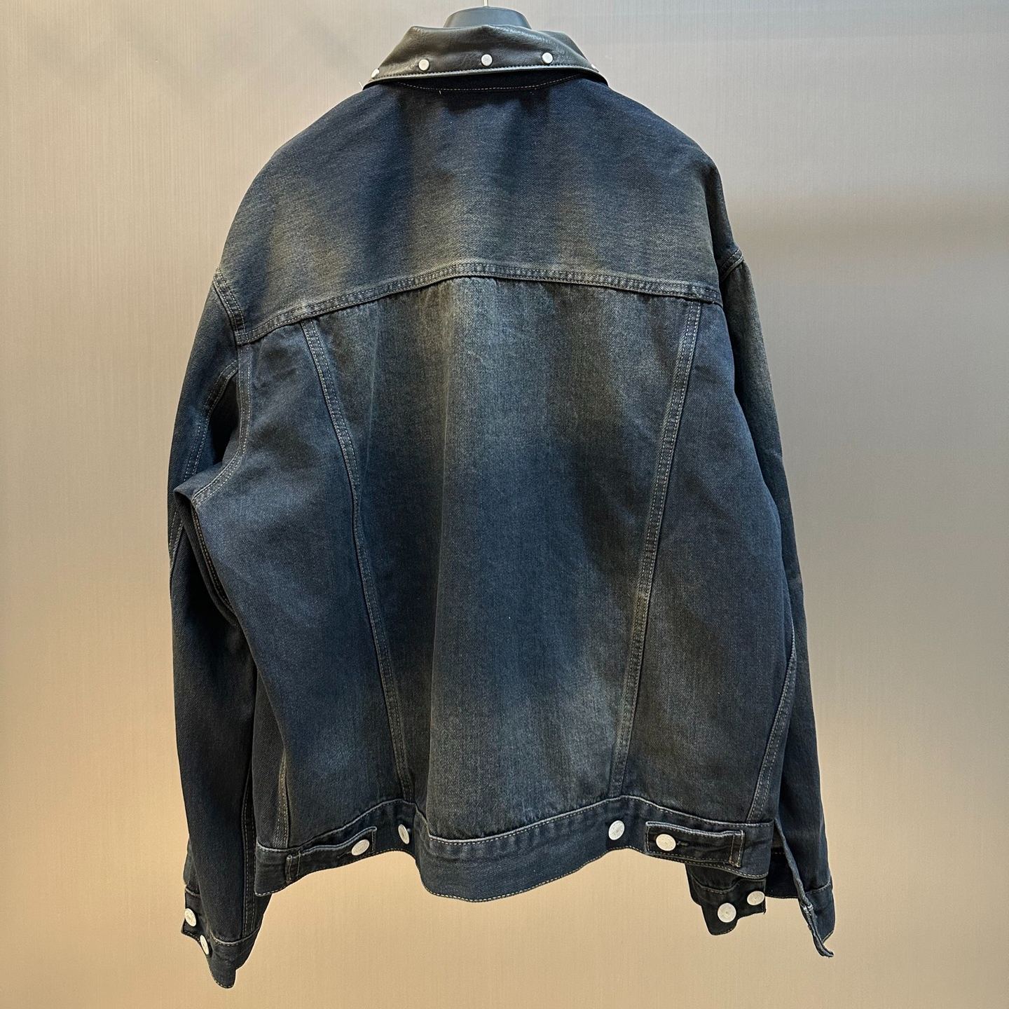Acne Studios Denim Jacket(FN-UX-OUTW000058）