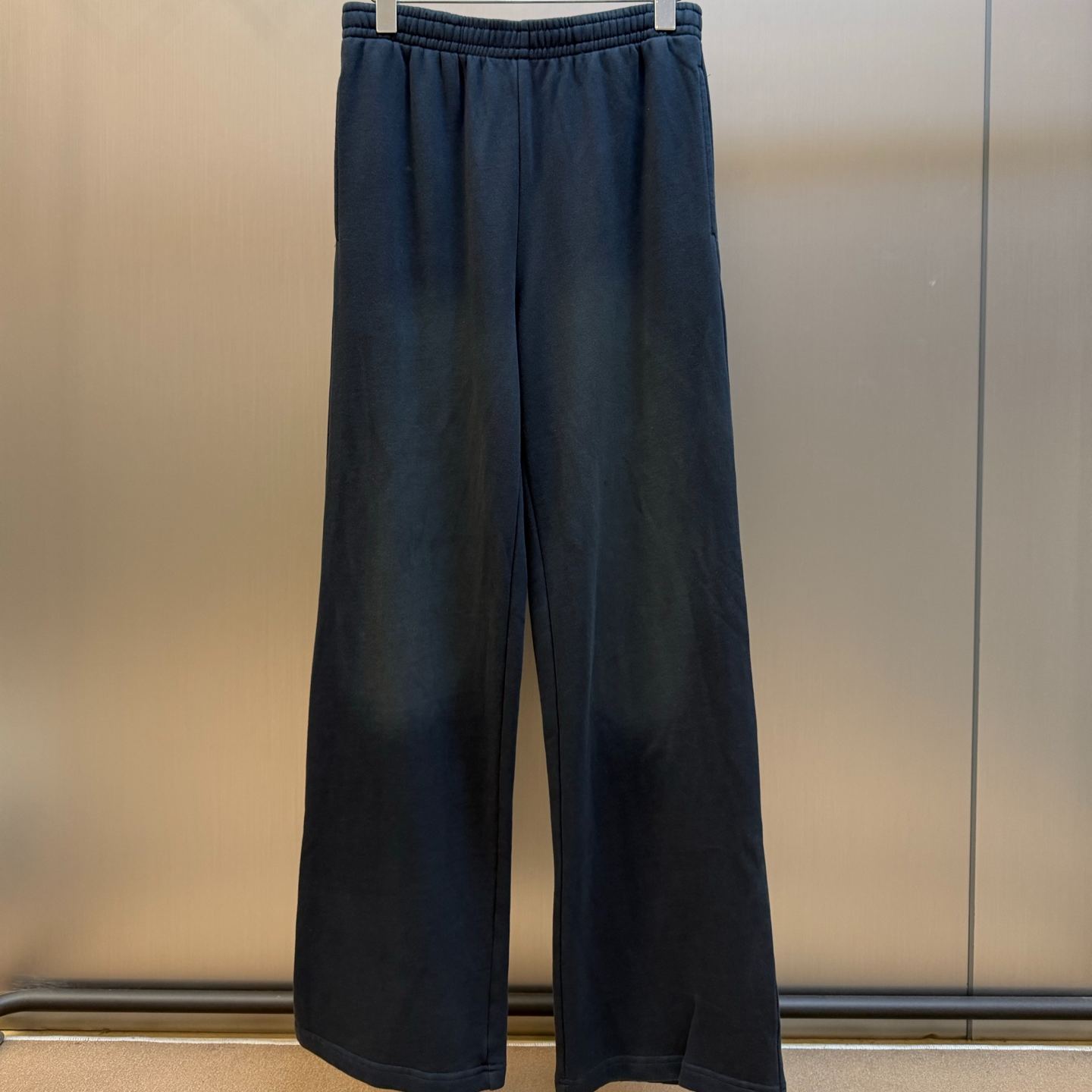 Acne Studios Black 1996 Casual Trousers (FN-UX-TSHI000181）
