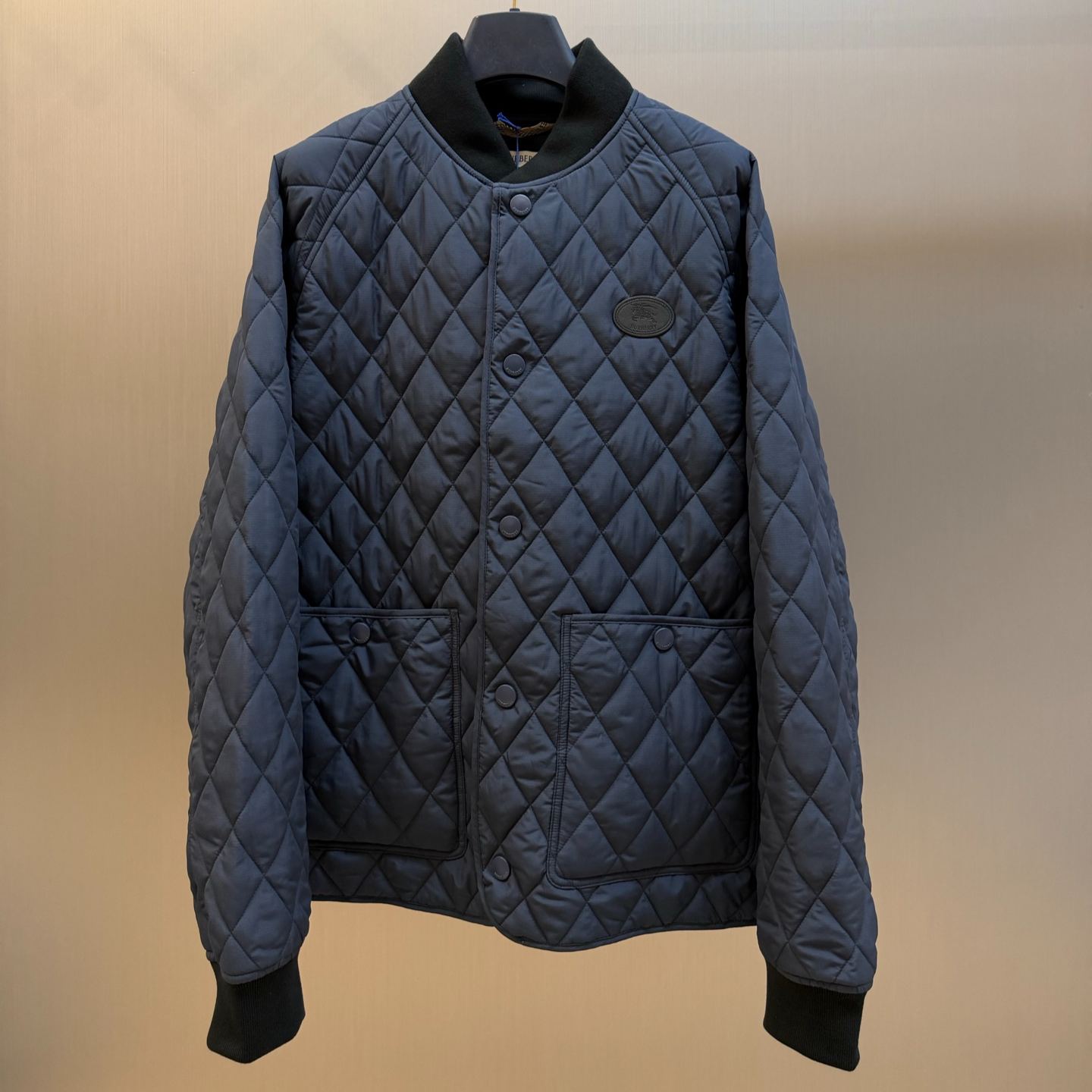 Burberry Quilted Nylon Jacket（81225521）