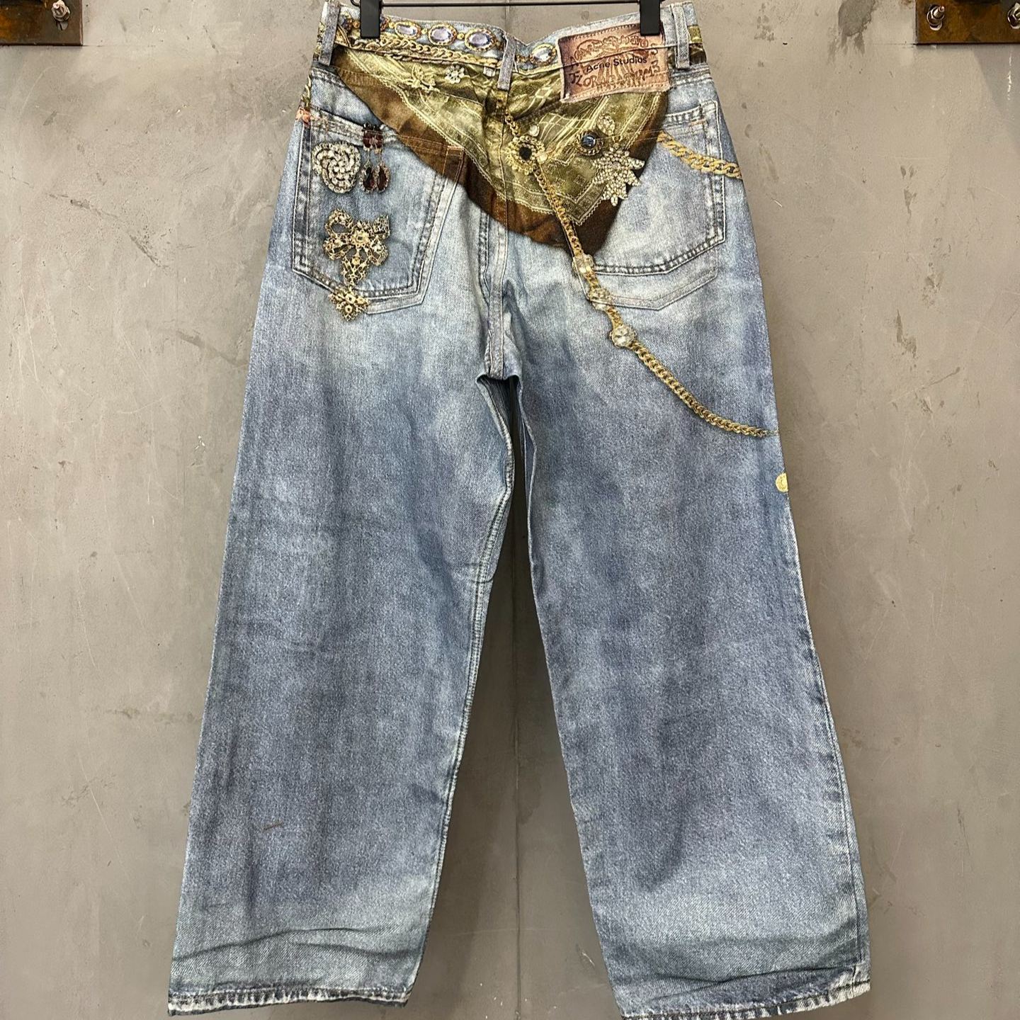 Acne Studios Trompe-l'œil Jewelry Jeans - 1981  (RW-UX-TROU000004）
