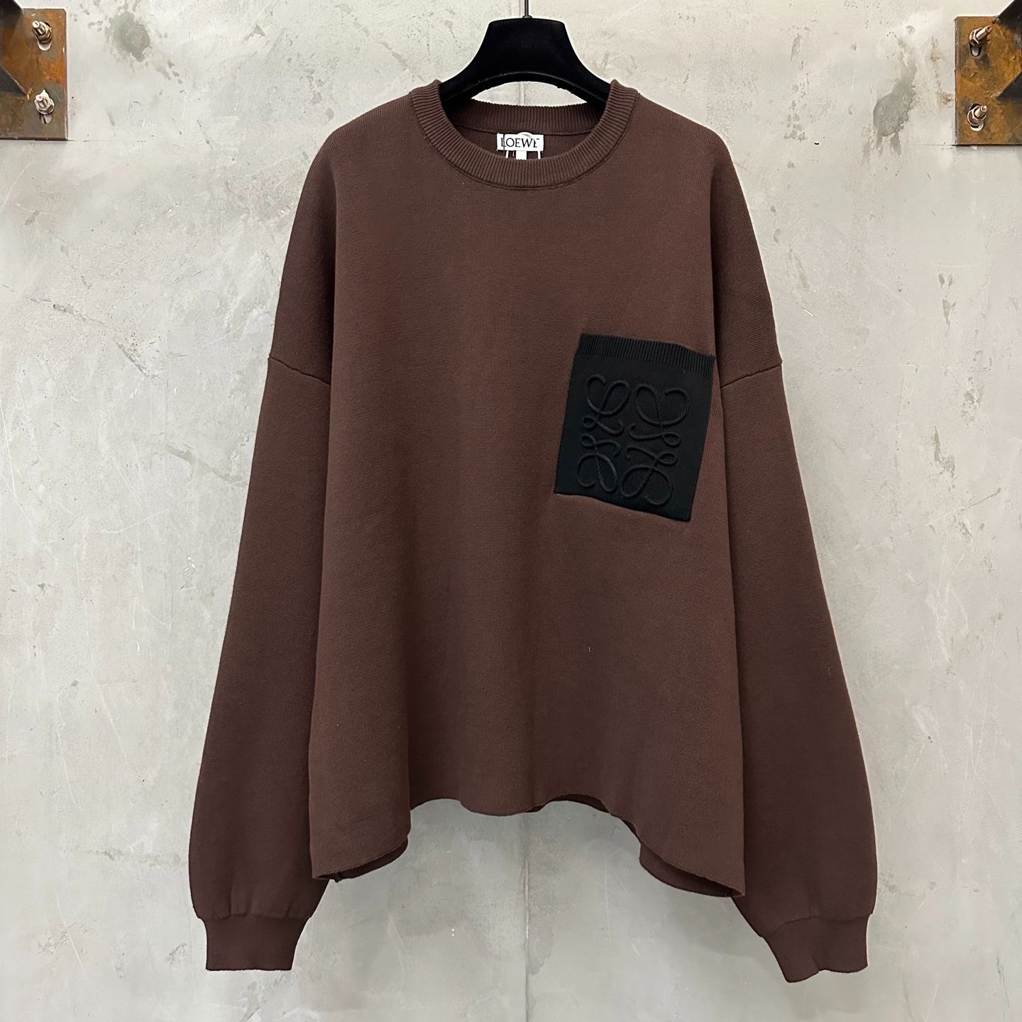 LOEWE Anagram Pocket Sweater (H526Y14KOG）