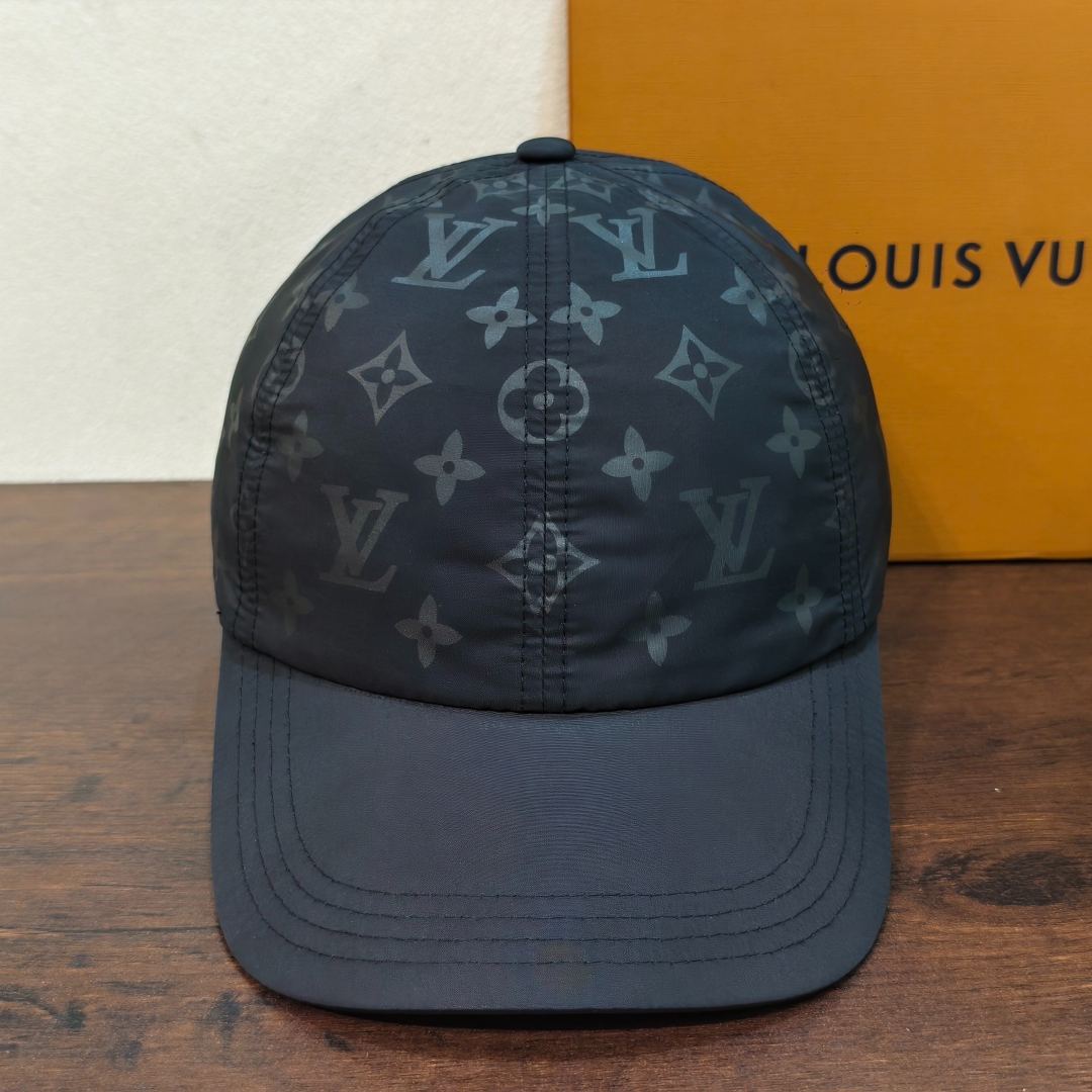 Louis Vuitton Monogram Blast Baseball Cap（M5269L）