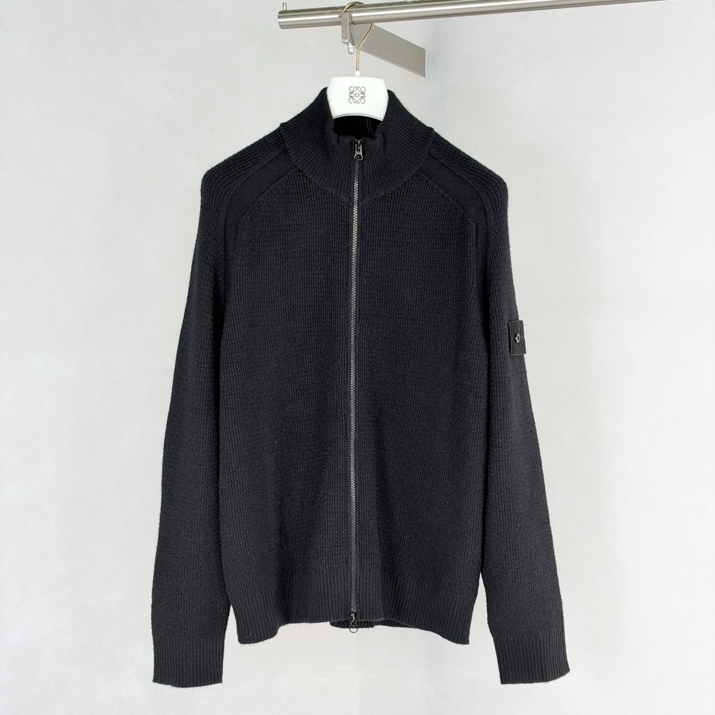 STONE ISLAND Logo-patch zip-up cardigan（K2S155100083S00FG）