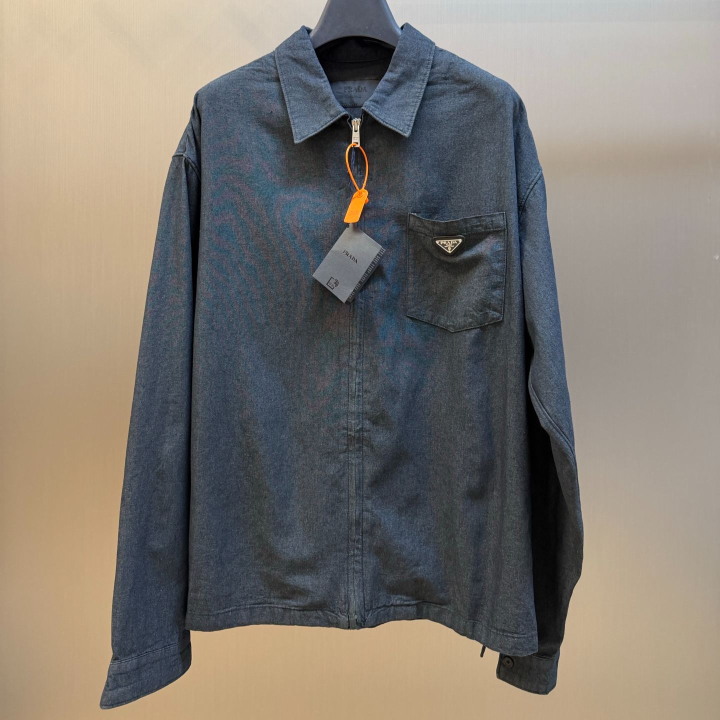 Prada Chambray Shirt - Men's (GEC121-19XK-F0008-S-OOO）