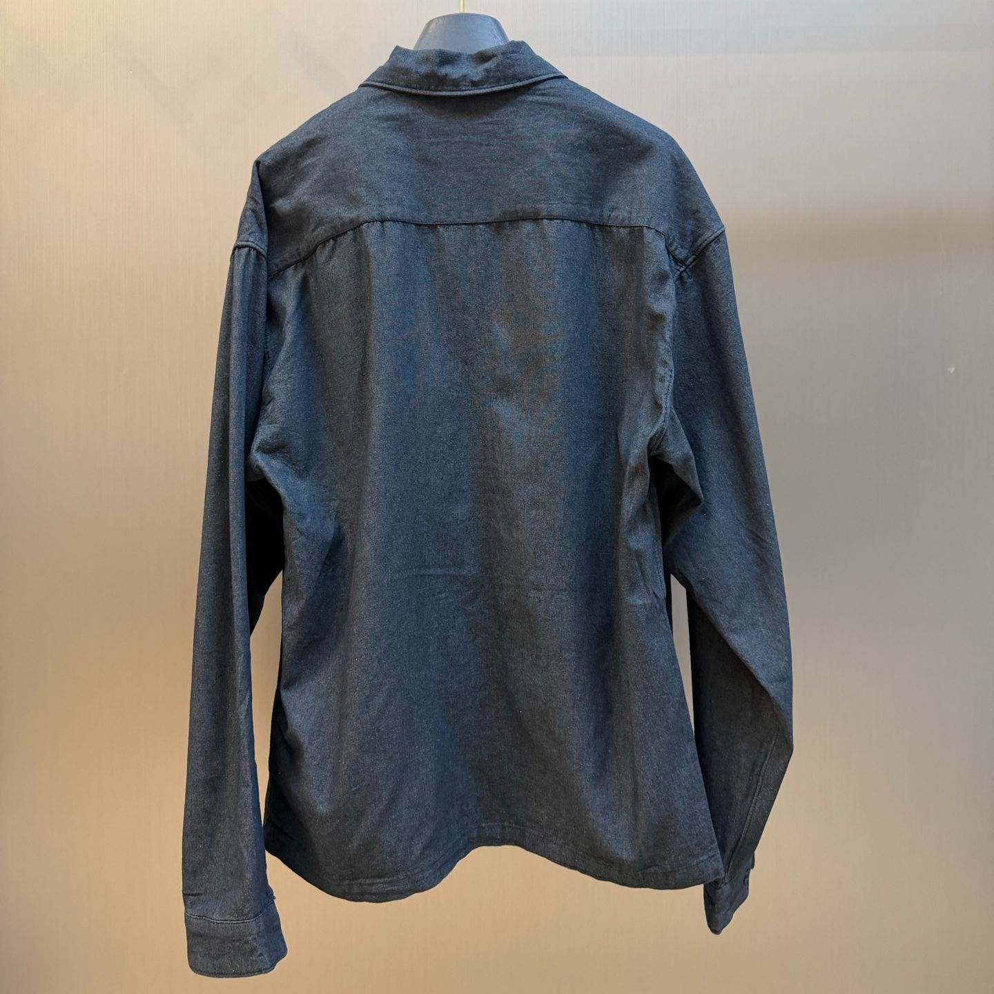 Prada Chambray Shirt - Men's (GEC121-19XK-F0008-S-OOO）