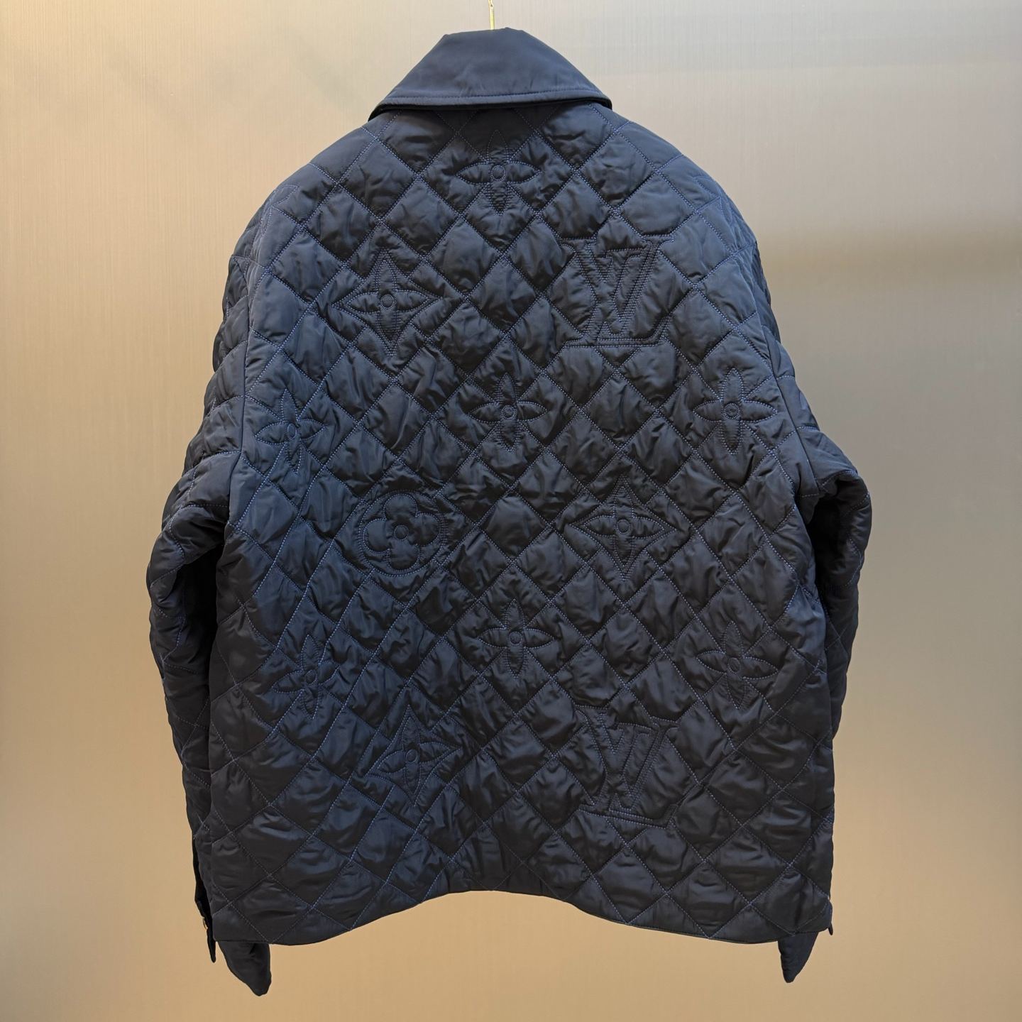 Louis Vuitton Quilted Monogram Overshirt（1AIJRK）