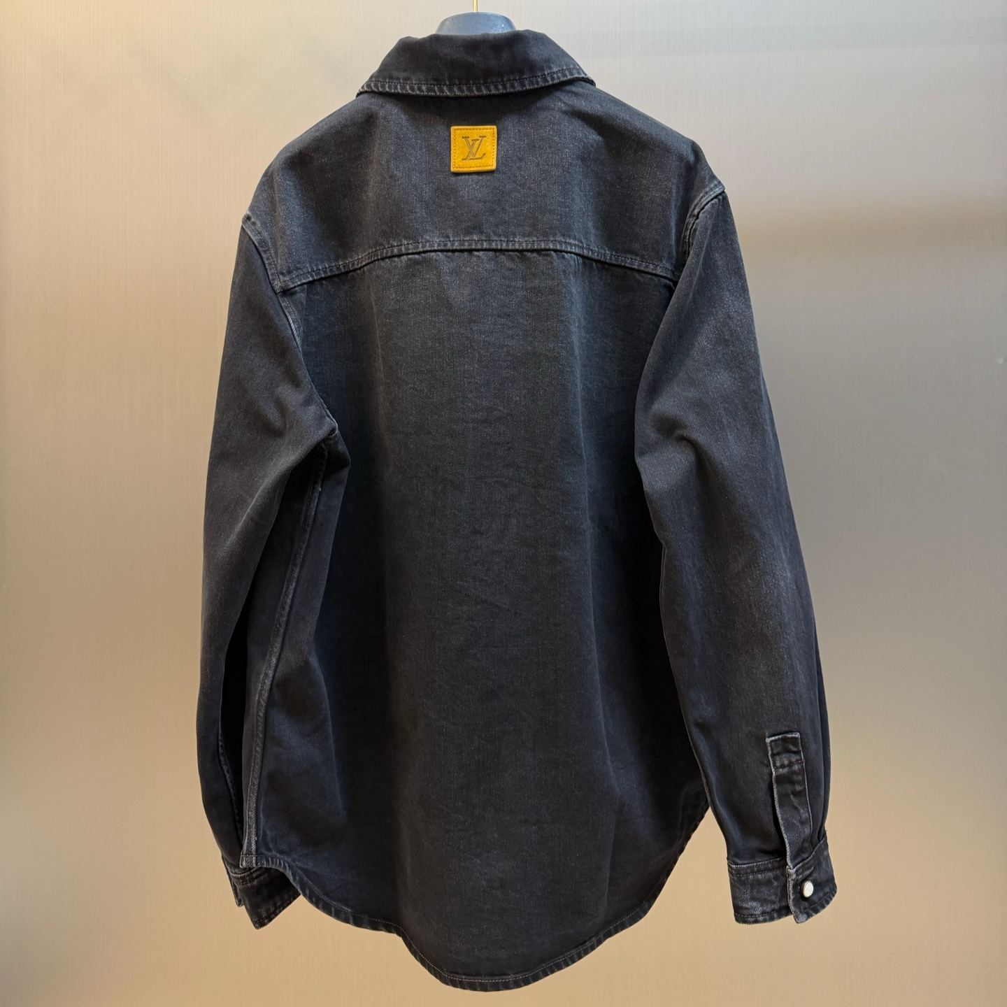 Louis Vuitton LV Long-Sleeved Denim Shirt（1AKM29）