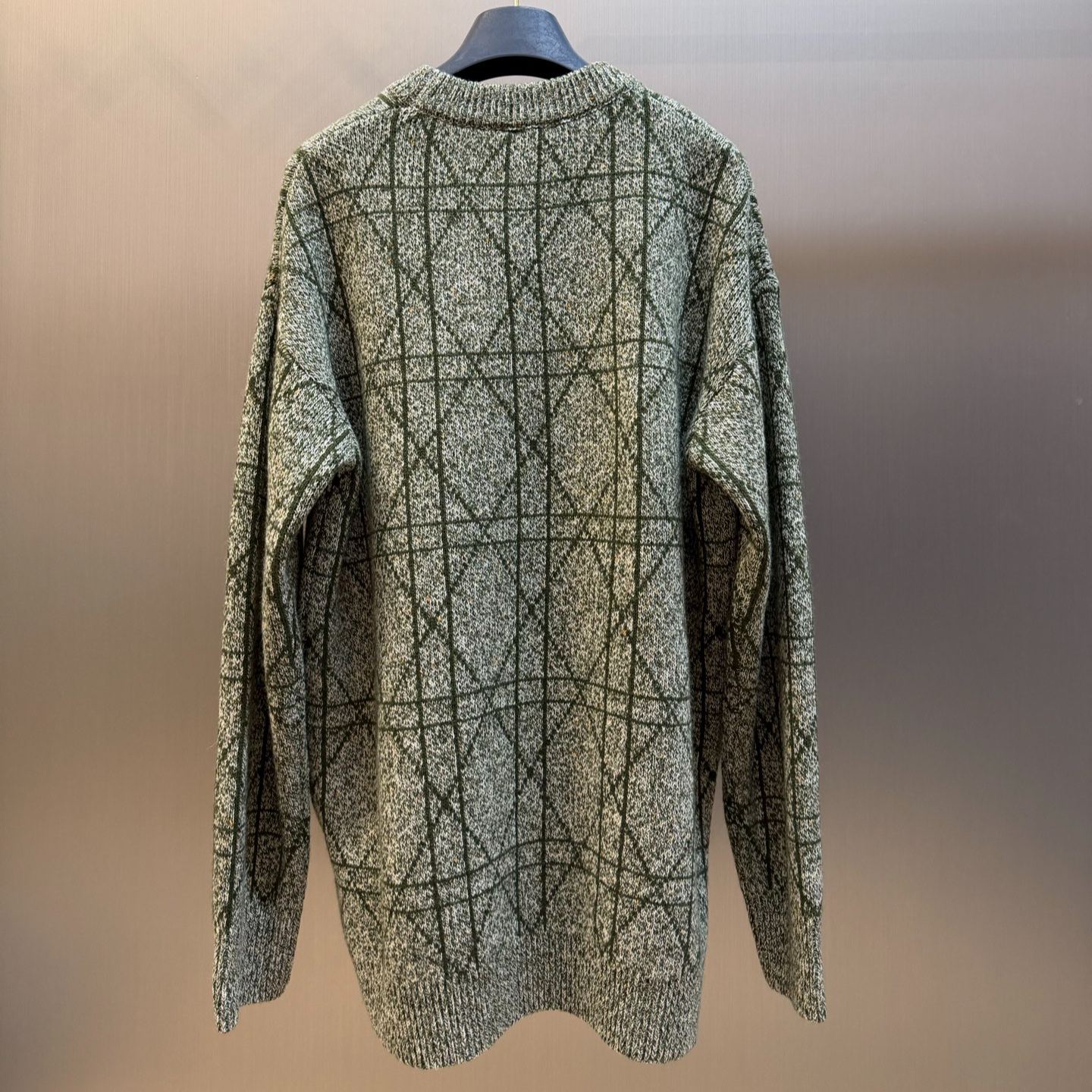 Dior Médaillon sweater（643M670A2Q​​08_C686）