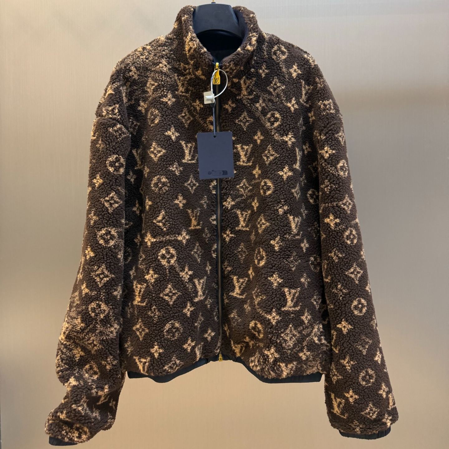Louis Vuitton Monogram Reversible Fleece Jacket（1AKM2T）