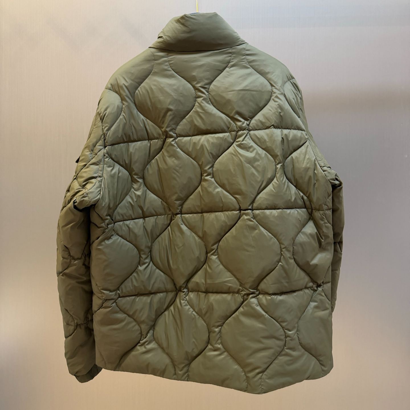 Moncler Asurel Men's Geometric-Quilted Short Down Jacket（L20911A00142597XQ999）