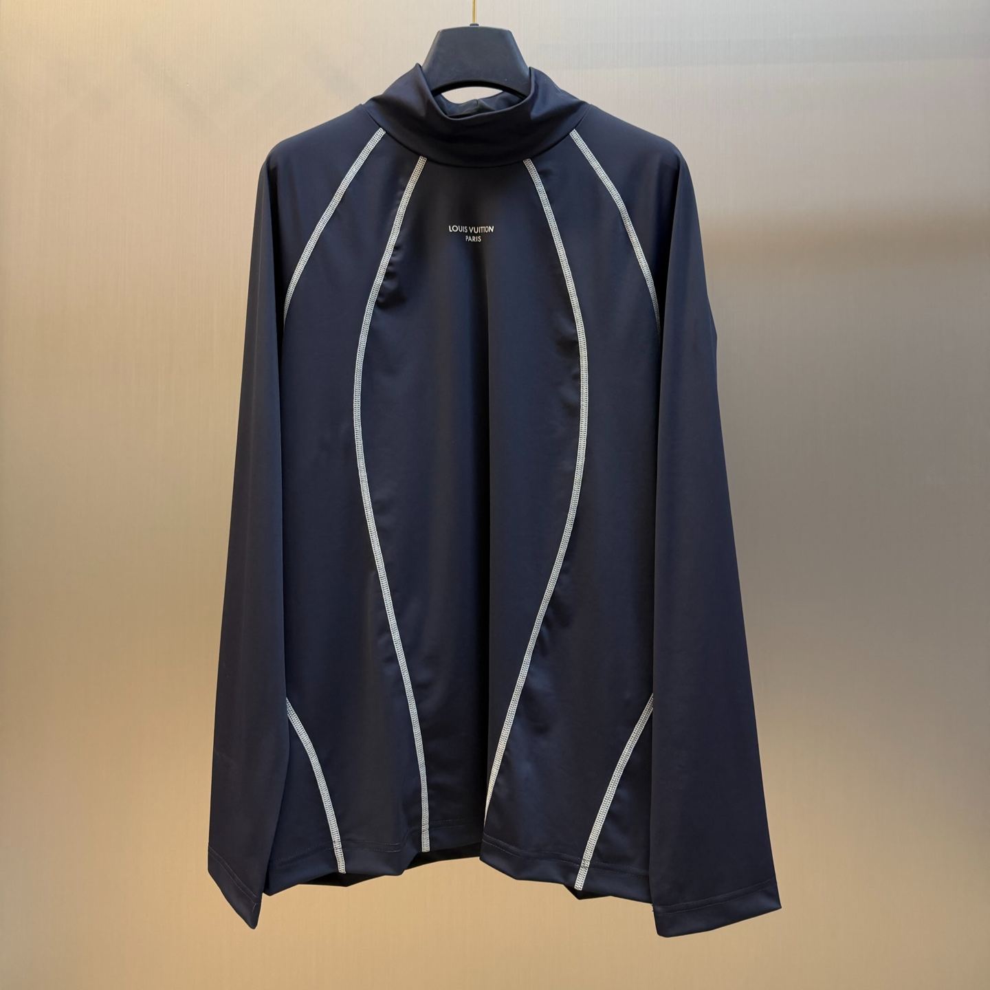 Louis Vuitton Long-Sleeve Functional T-Shirt（1AKOW6）
