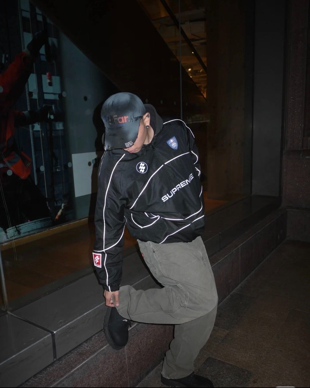 Supreme Track Jacket(SUP-SS22-704) Supreme Track Jacket(SUP-SS22-704)