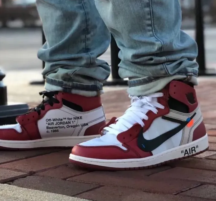 Off-White × Nike Air Jordan 1 Retro High The Ten Off-White × Nike Air Jordan 1 Retro High The Ten