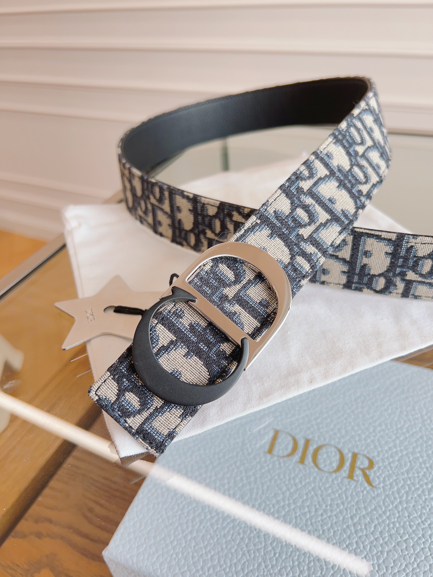 Dior Calfskin Leather Belts（ Black & Silver Belt Buckle）（B0447UWEOM930）