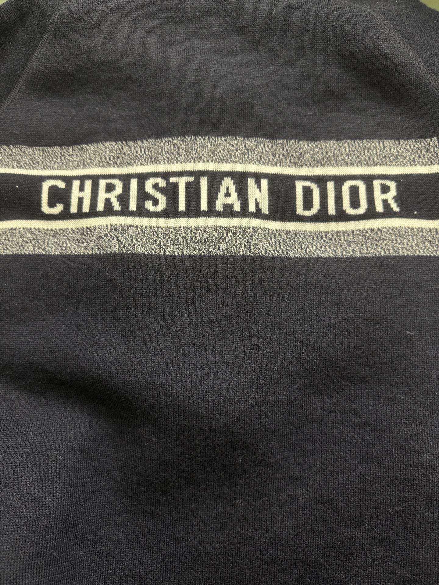 DIOR Reversible Zipped Cardigan with Hood （054G12AM055-X5820）