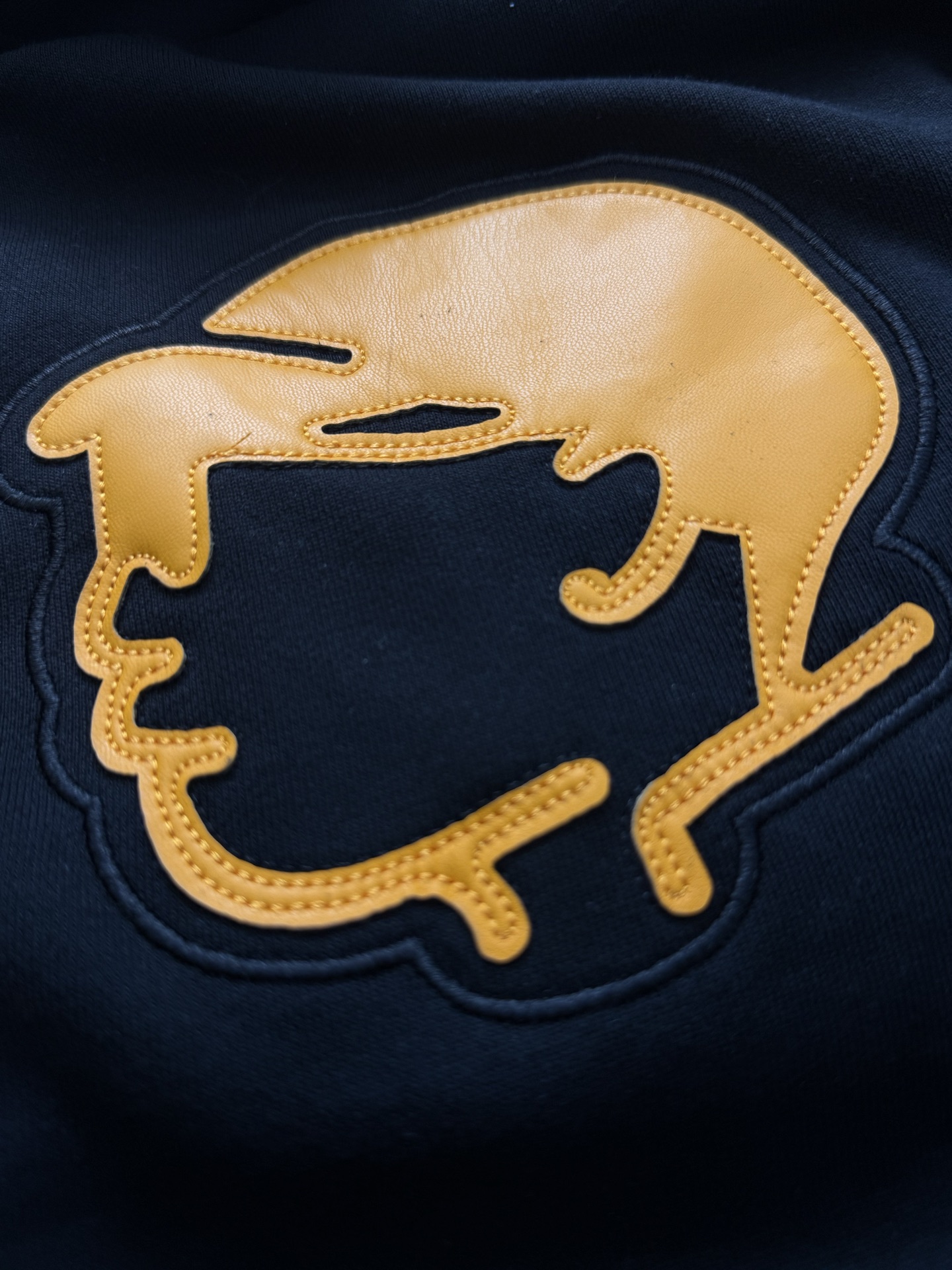 Louis Vuitton hoodie（1AIMQE）